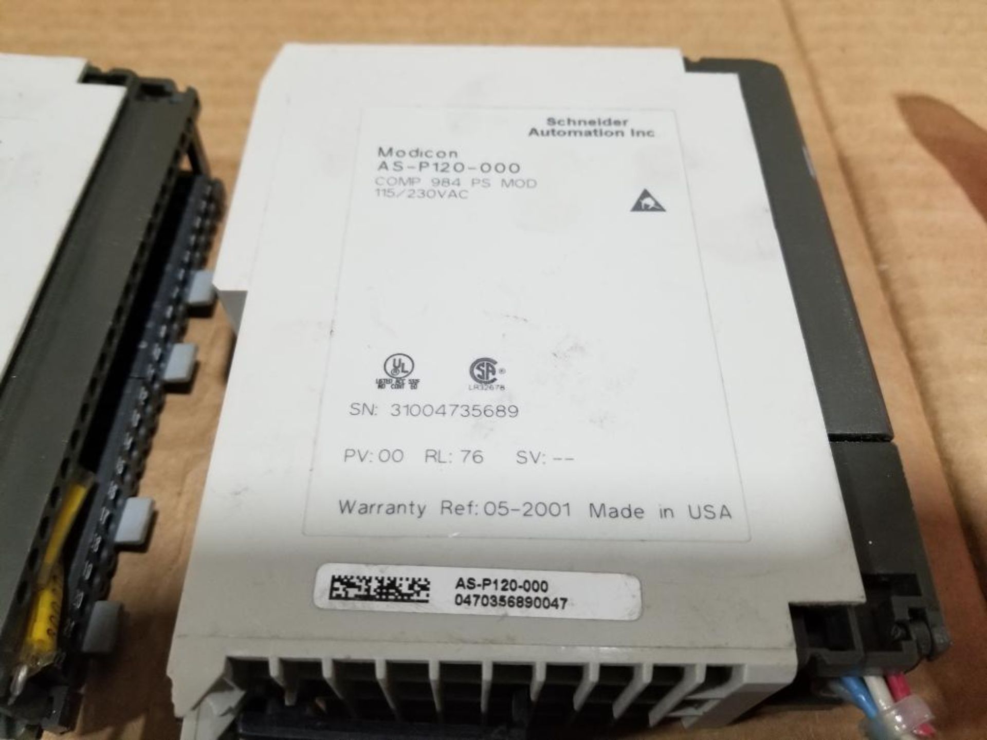 Assorted AEG Modicon PLC CPUs and cards. - Image 11 of 14
