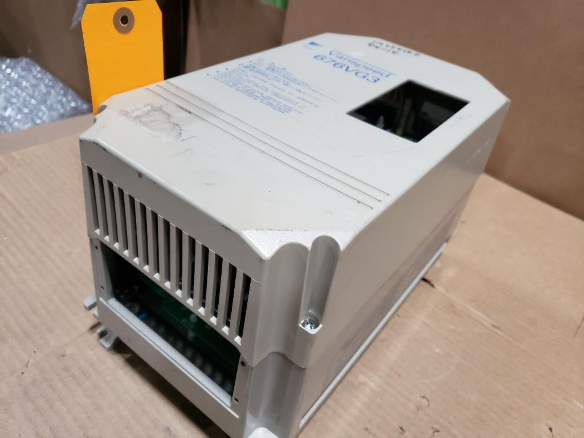 Yaskawa Varispeed drive. Model 676VG3. Part number CIMR-VGU42P2. - Image 6 of 7