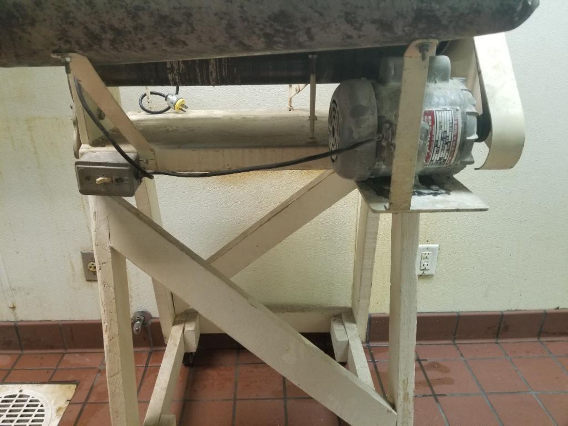 Colborne Mfg 20in dough roller. Model B10. 115v single phase. - Image 9 of 11