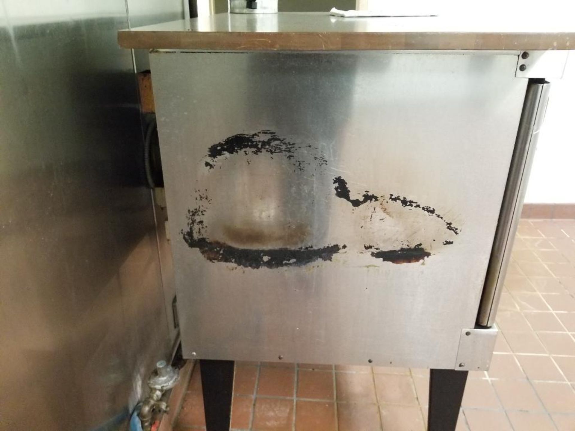 Vulcan gas convection oven. - Image 8 of 9