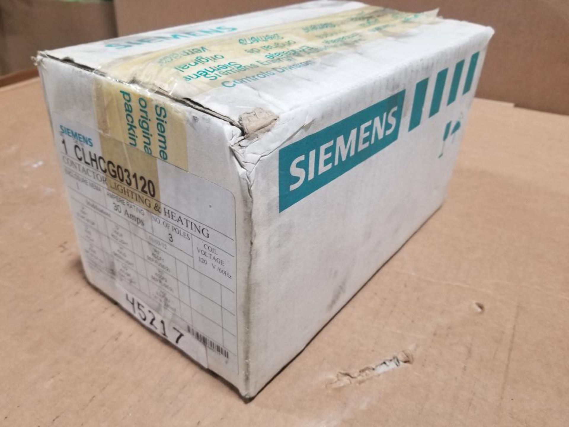 Siemens contactor lighting and heating. Part number CLHCG03120. - Image 3 of 4