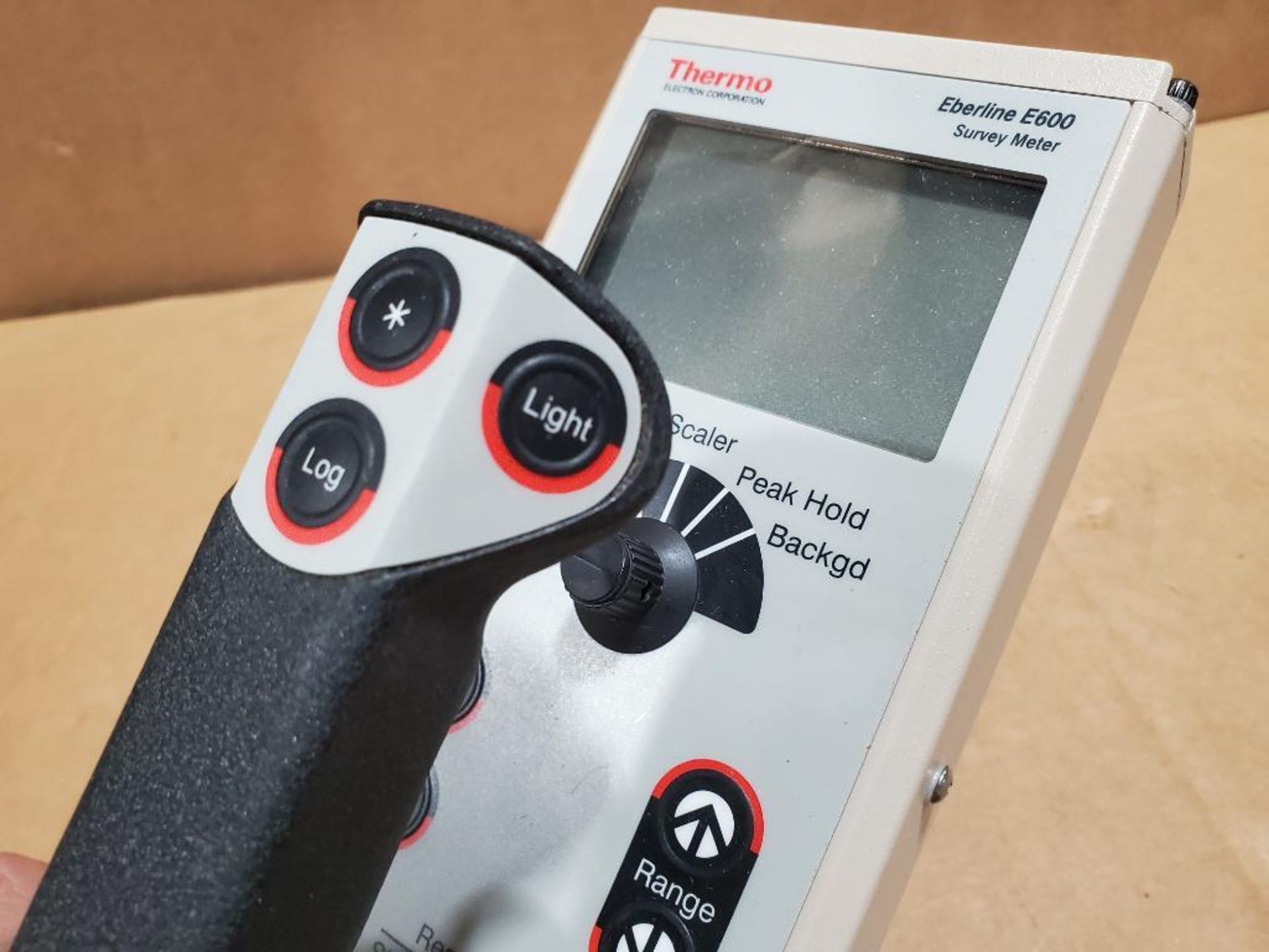 Thermo Electron Corporation geiger counter survey meter. Model Eberline E600. - Image 4 of 10