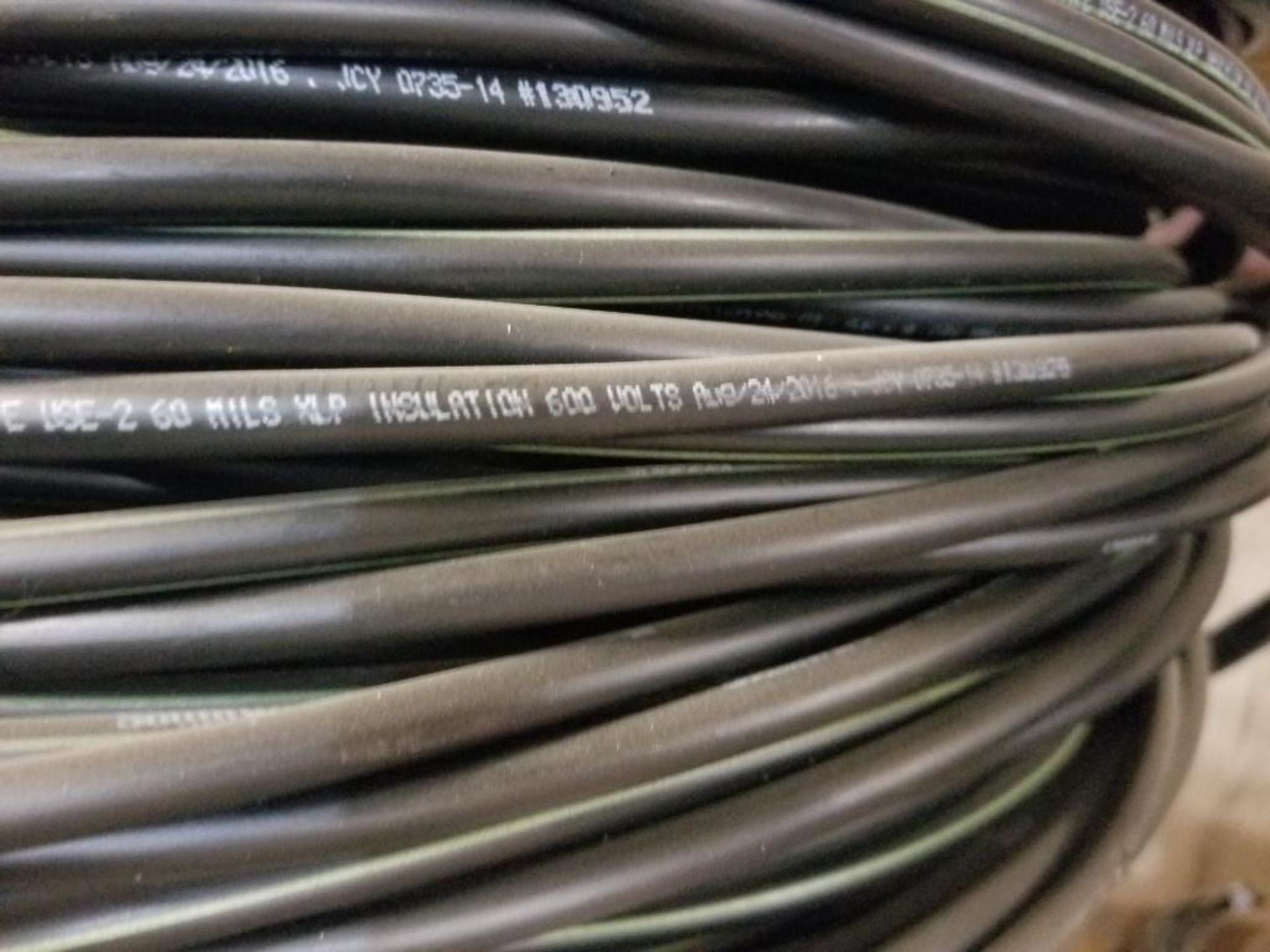 Spool of Southwire. Awg 6 AL, type use-2 60 MILS. 600v. - Image 3 of 6