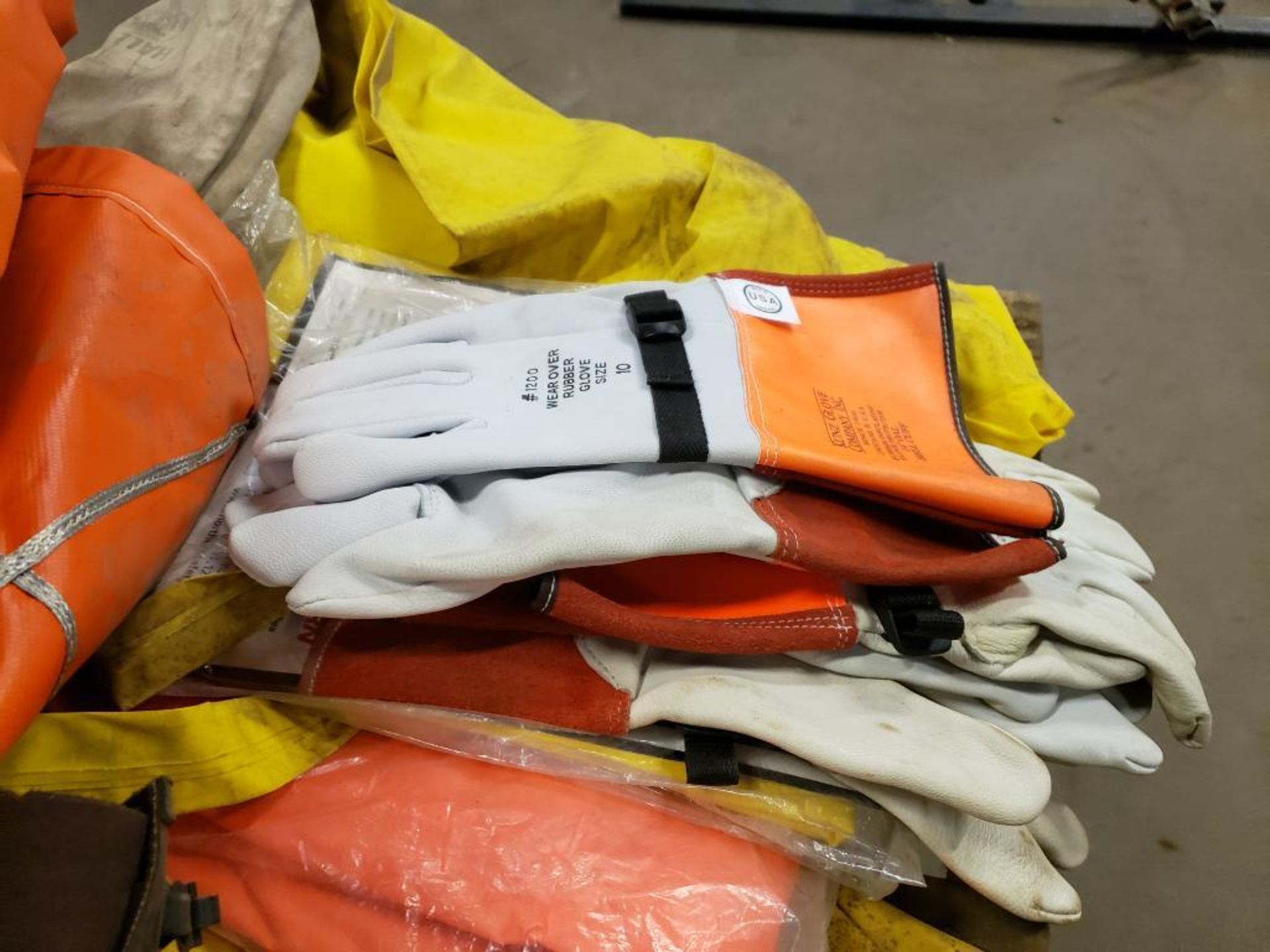 Pallet of assorted lineman safety apparel and equipment. - Image 4 of 14