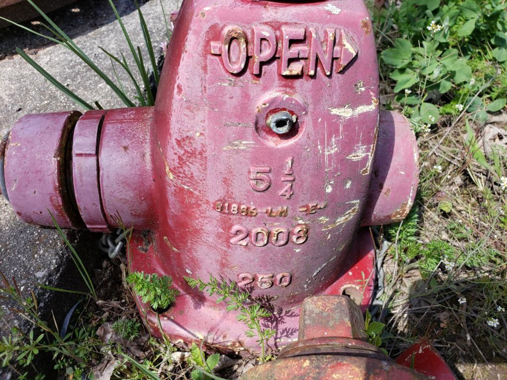 Qty 2 - Assorted fire hydrants. - Bild 3 aus 6