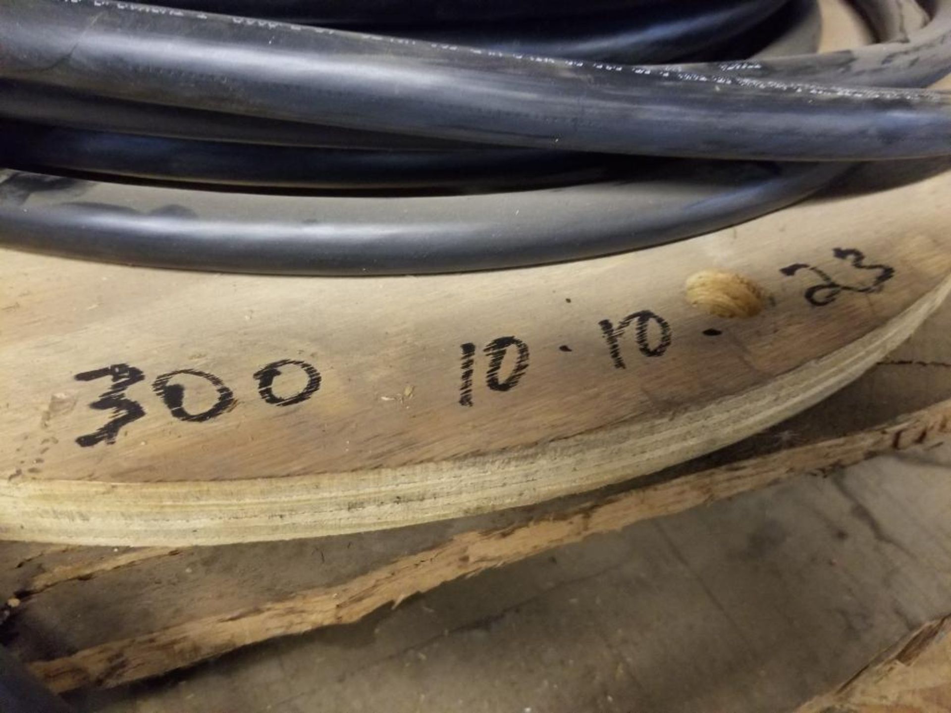 Spool of Southwire. 4/0-19 copper wire. - Image 7 of 7