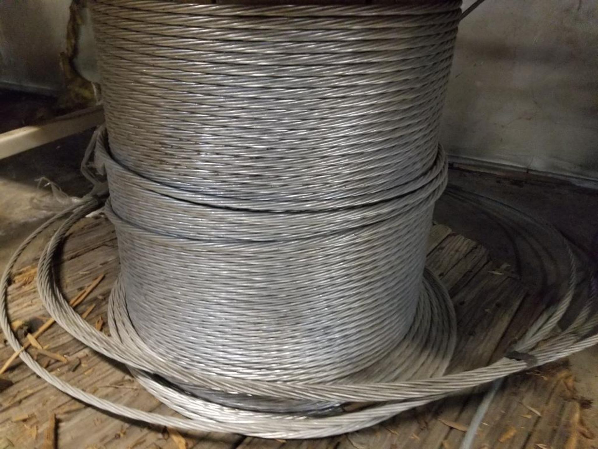 Spool of bare wire. - Image 2 of 6