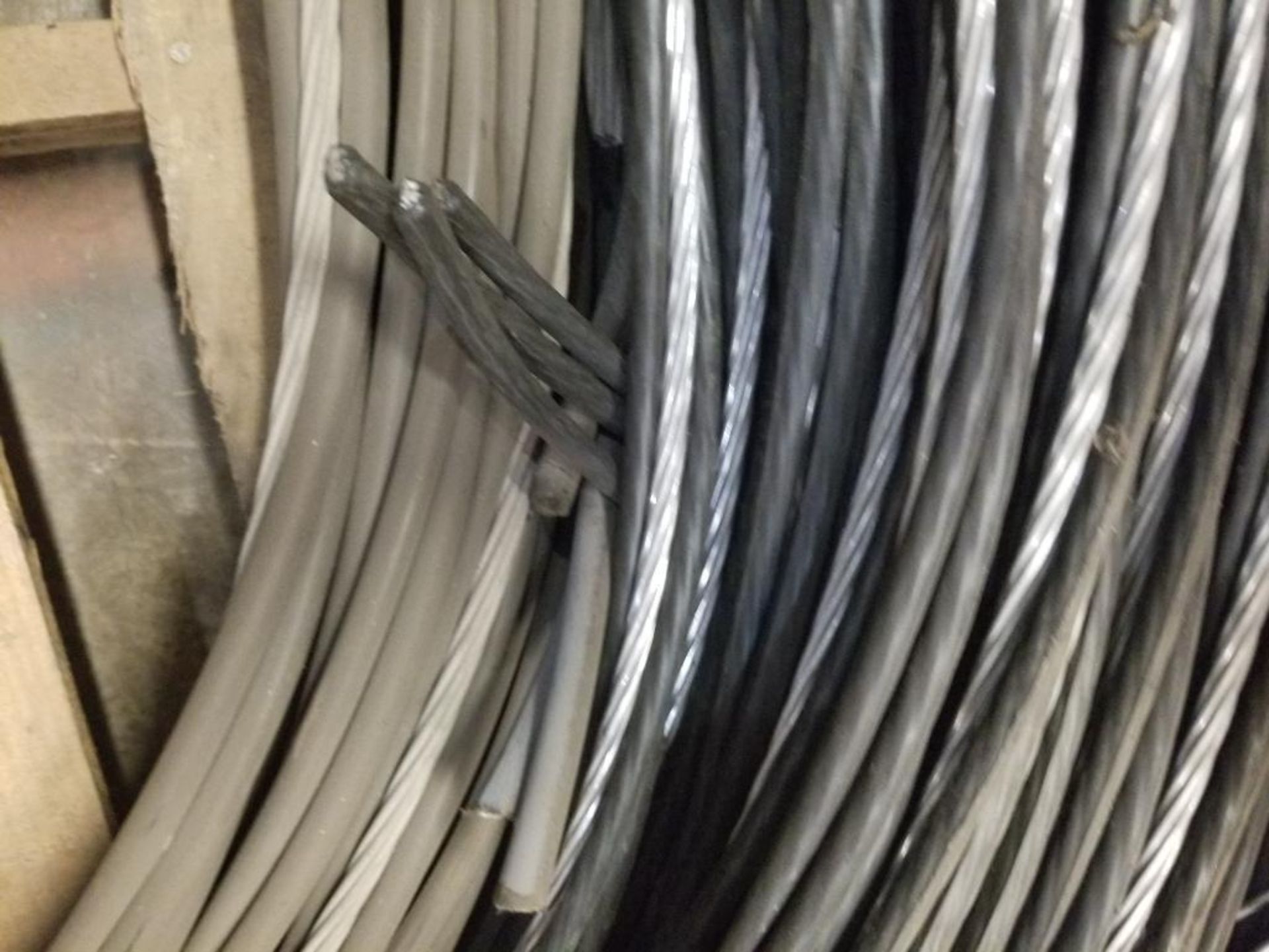 Pallet of wire. - Image 4 of 7