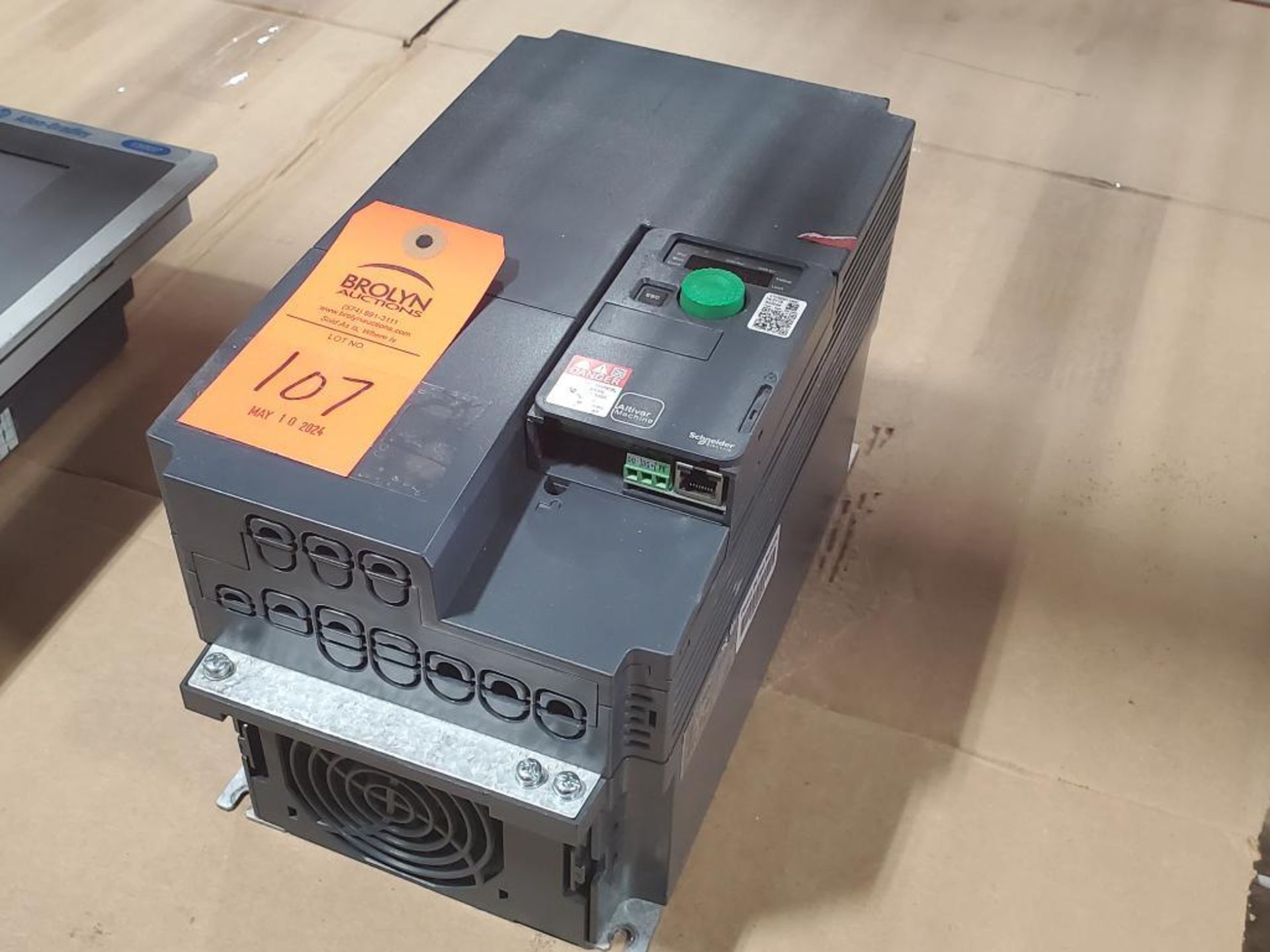 15HP Schneider Electric Altivar 320 drive. ATV320D11M3C.