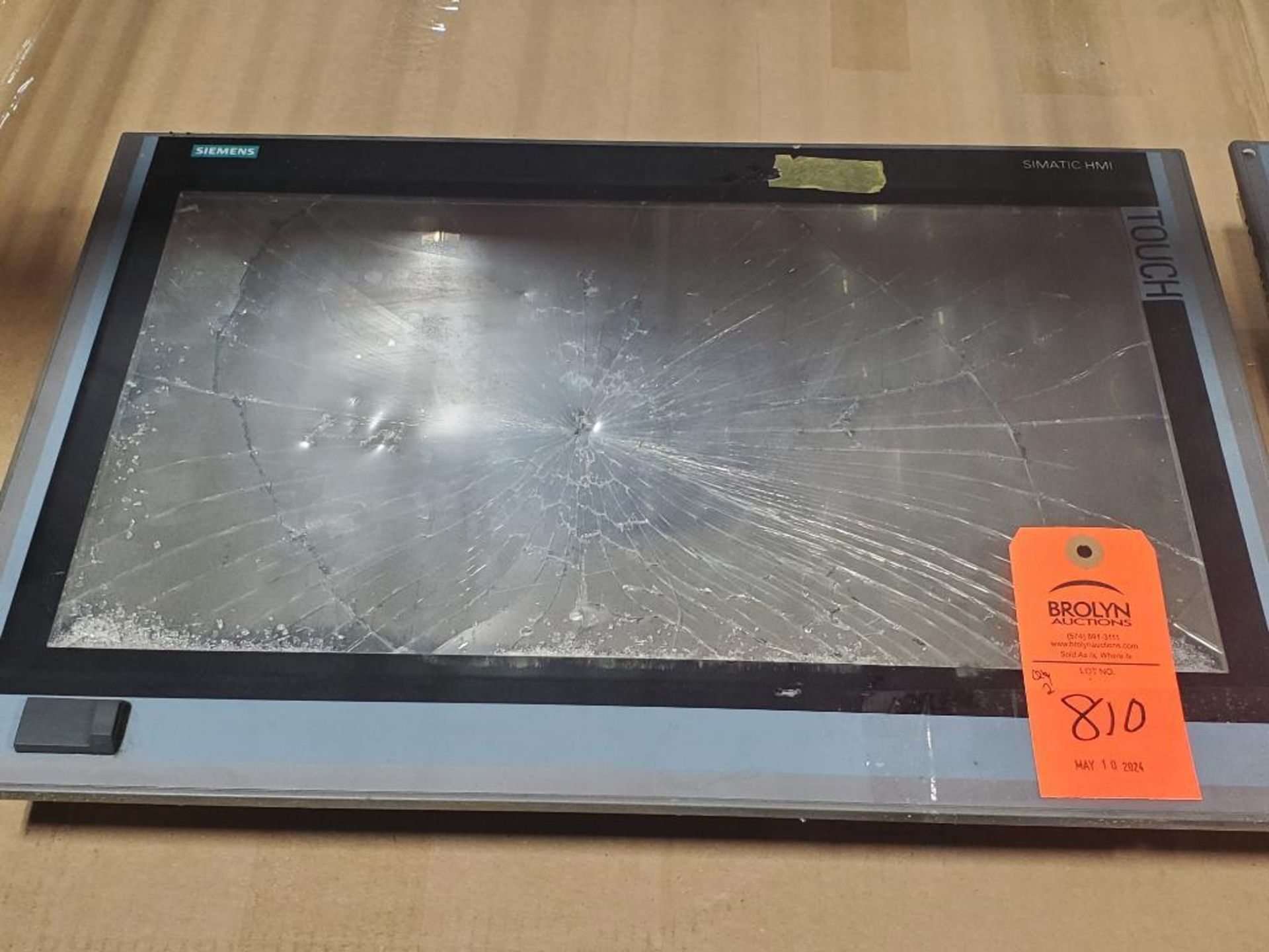 *Parts / Repairable* - Qty 2 - Siemens touch panels. - Image 3 of 11