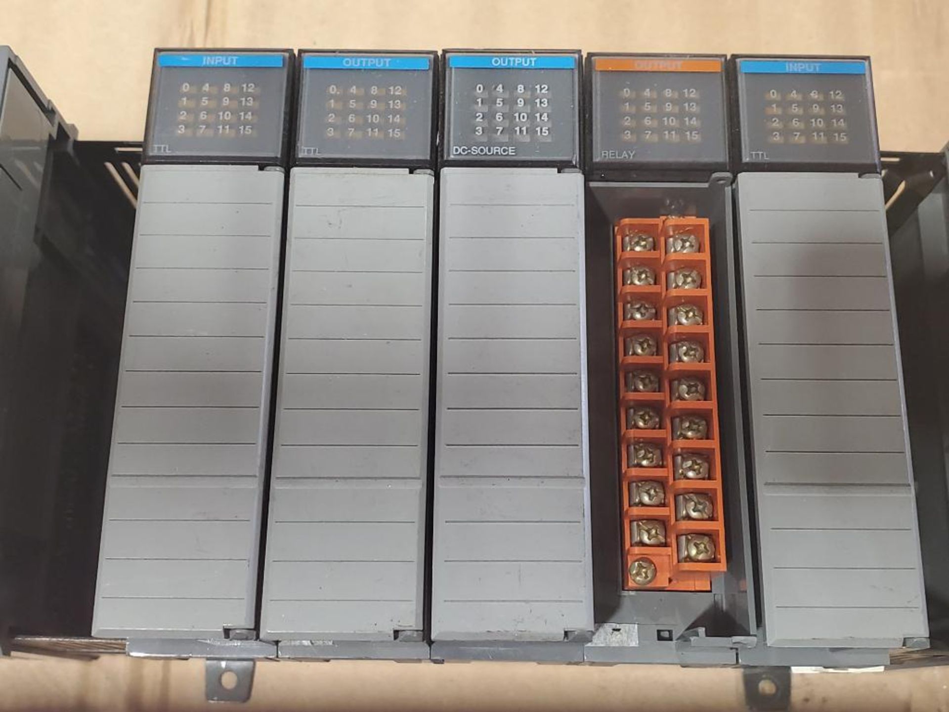 Assorted Allen Bradley SLC500 programmable controller rack. - Image 5 of 12