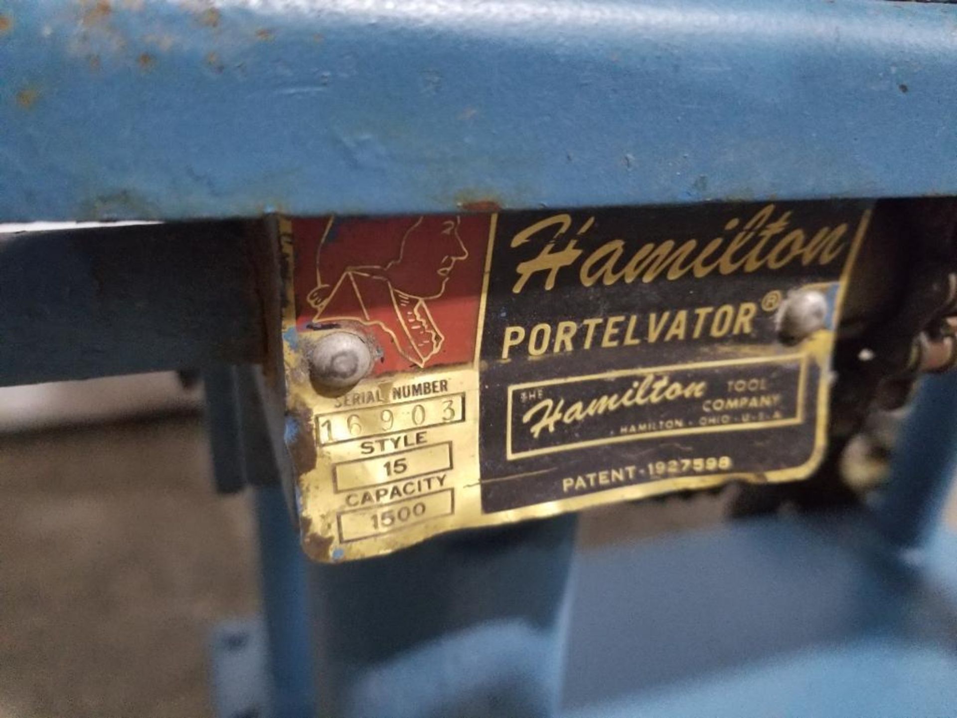Hamilton portelvator Style-15 lift table. 1500 Cap. 29x20x35 LxWxH. - Image 3 of 11
