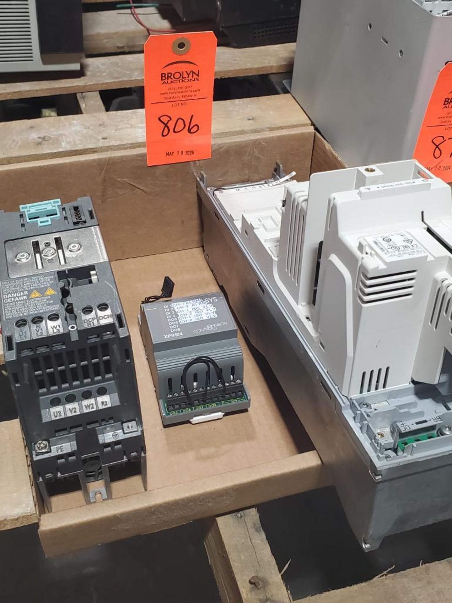 *Parts / Repairable* - Assorted electrical.
