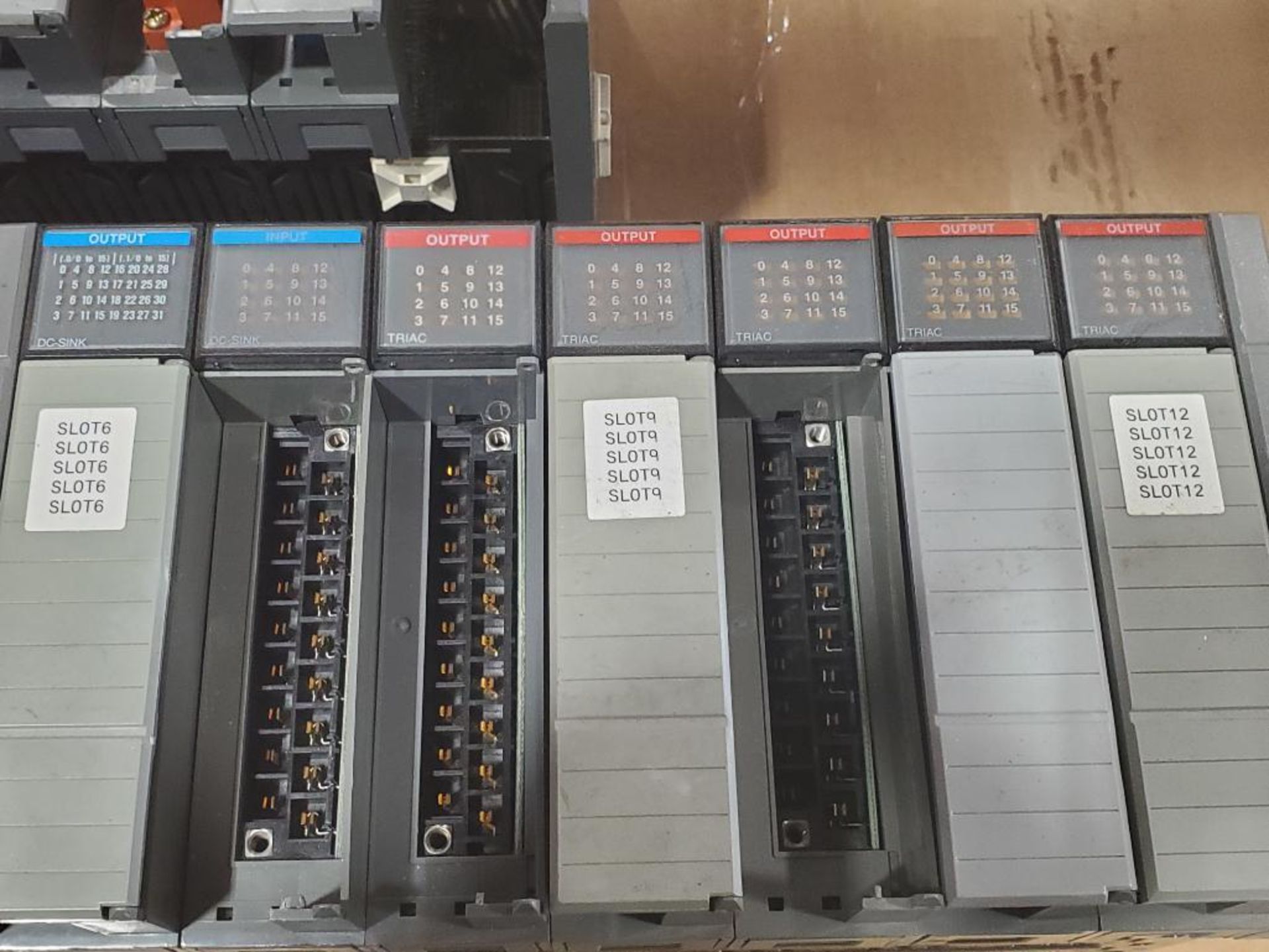 Assorted Allen Bradley SLC500 programmable controller rack. - Image 4 of 12