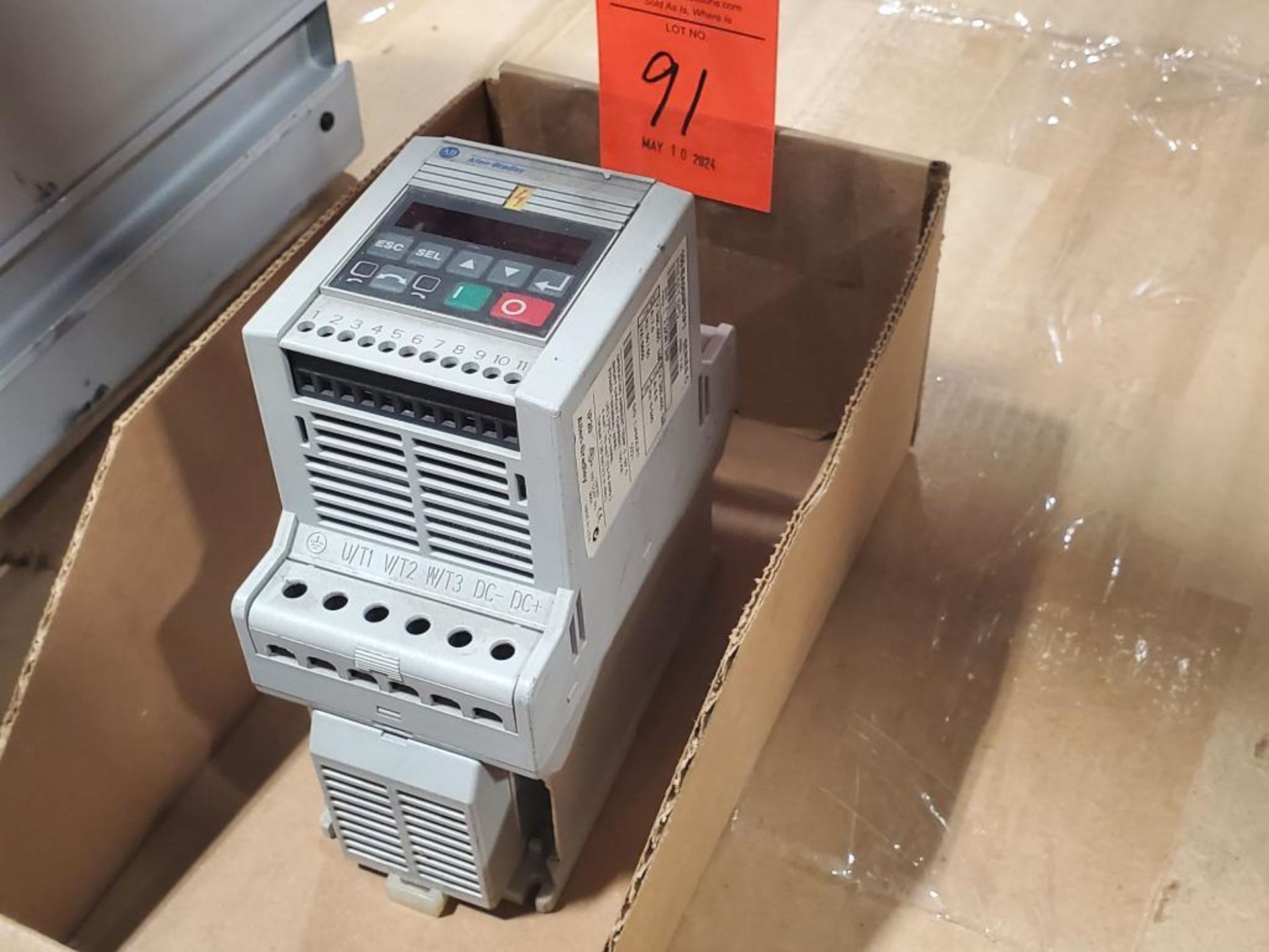 3HP Allen Bradley 160-BA06NPS1P1 PRESET SPD drive.