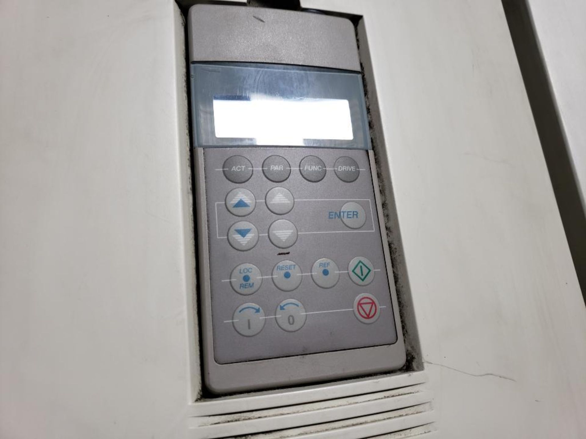 ABB drive. Model ACS601-0100-4-000B1200010. - Image 3 of 4