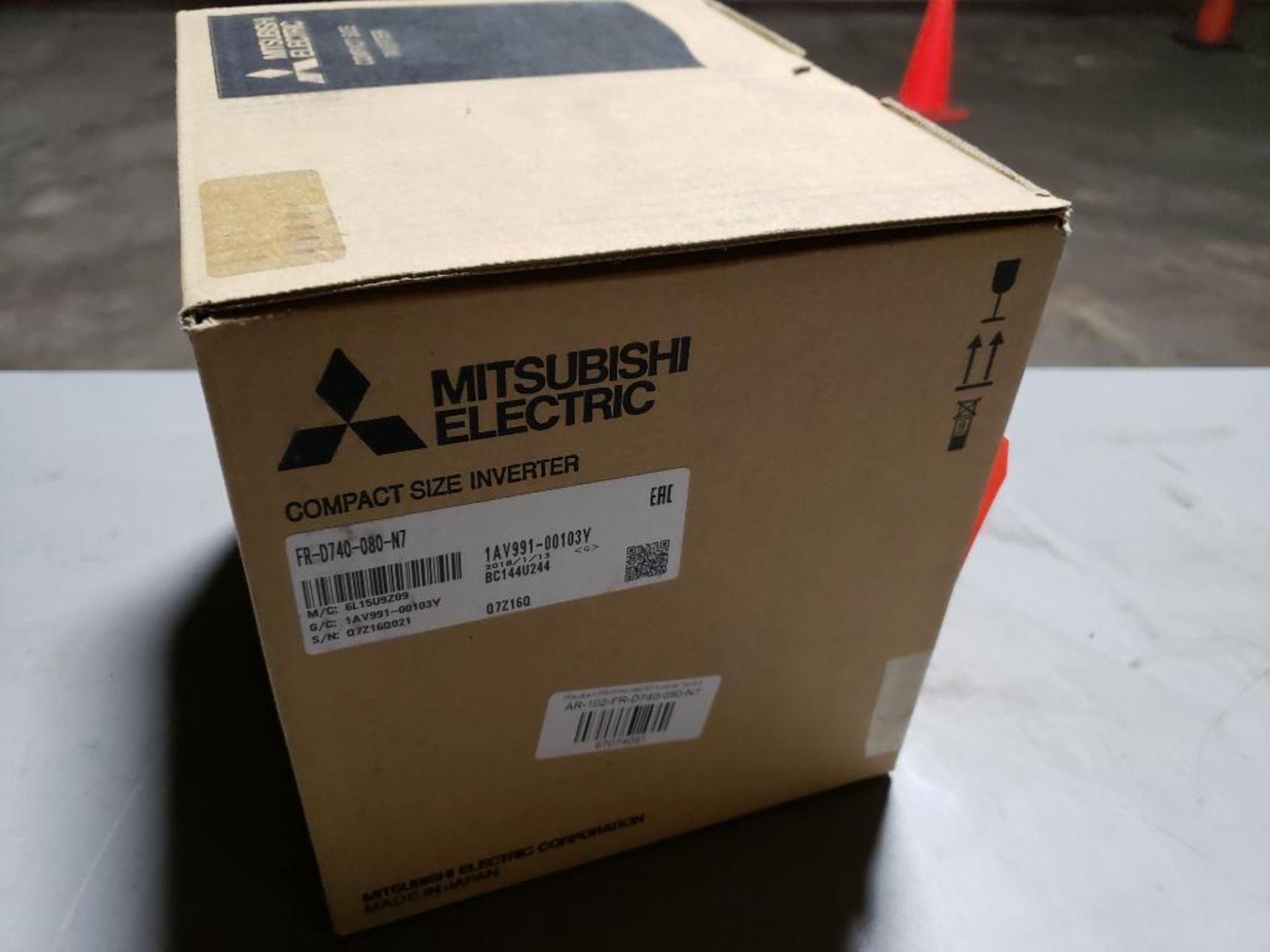 Mitsubishi inverter drive. Part number FR-D740-080-N7. New in box. - Image 5 of 6