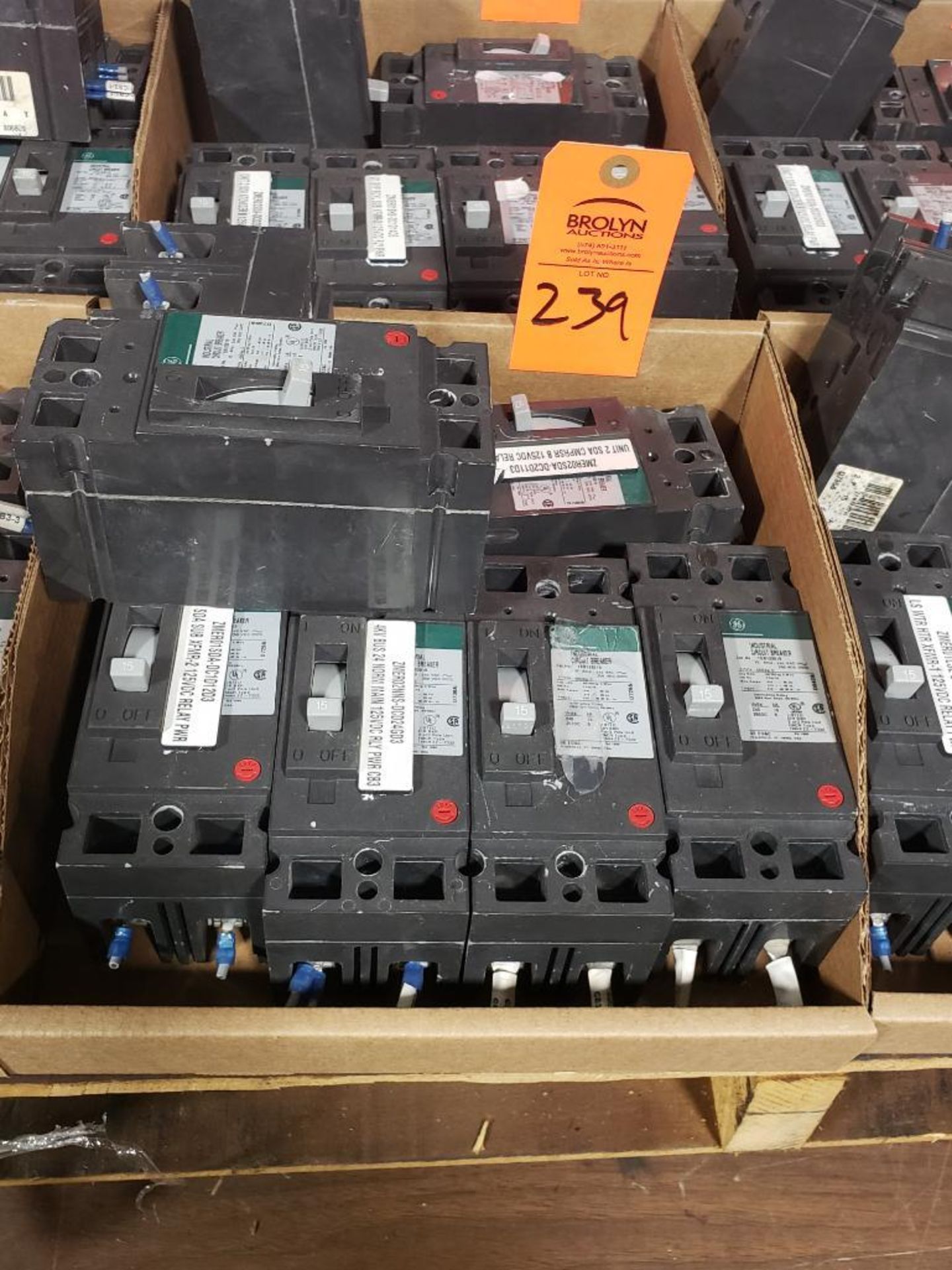 Qty 7 - GE molded case circuit breaker. Catalog TEB122015WL.