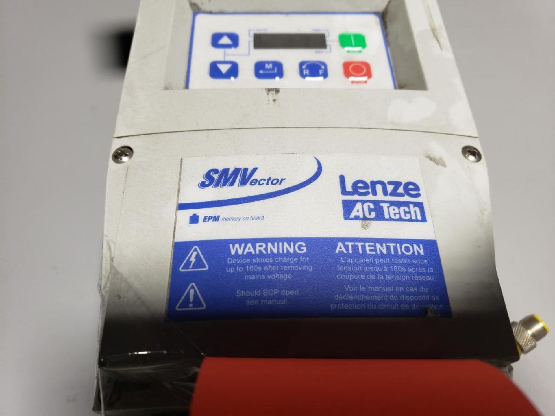 Lenze AC Tech SMVector drive. Part number ESV371N04TMC. - Image 2 of 5