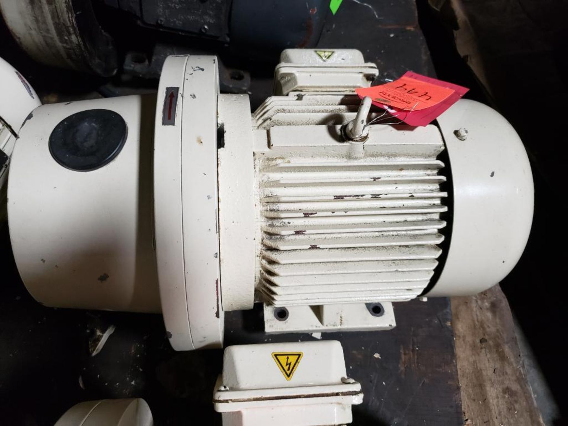 World Wide industrial electric motor WWE3-18-182TC. 3PH, 230/460V,