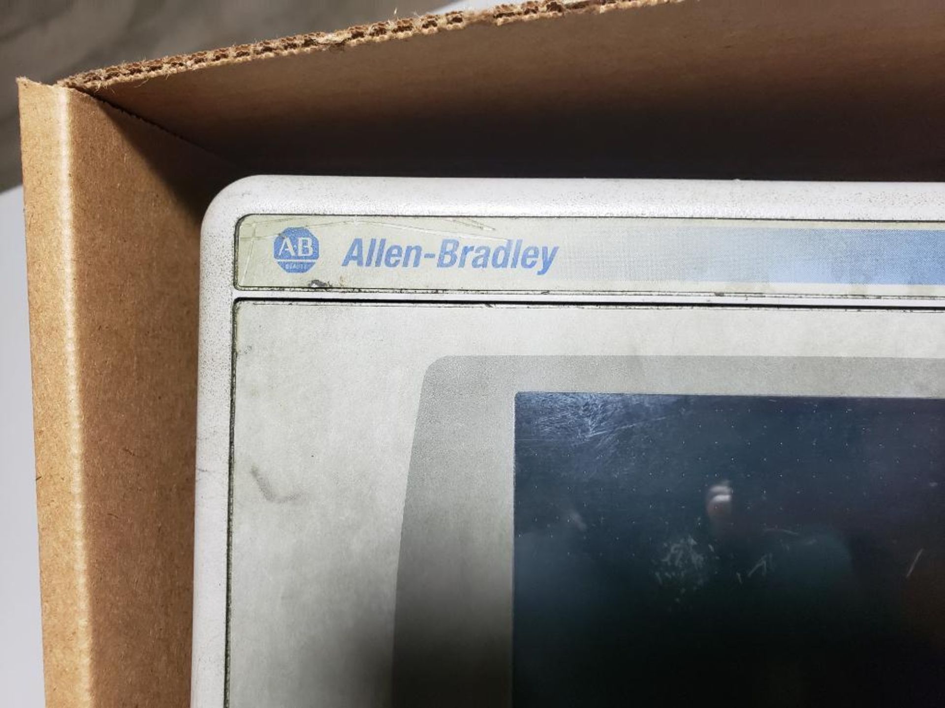 Allen Bradley Panelview Plus 700. Catalog 2711P-T7C4D1. Logic Module 2711P-RP1. - Image 3 of 6