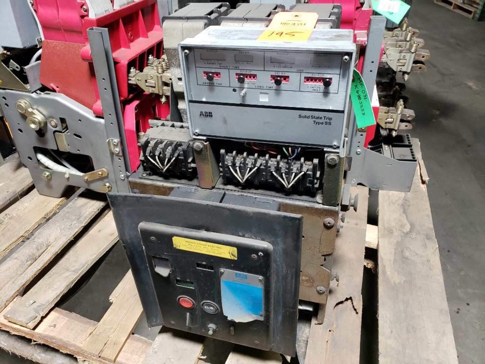 600 amp ABB power circuit breaker. Type K600S.