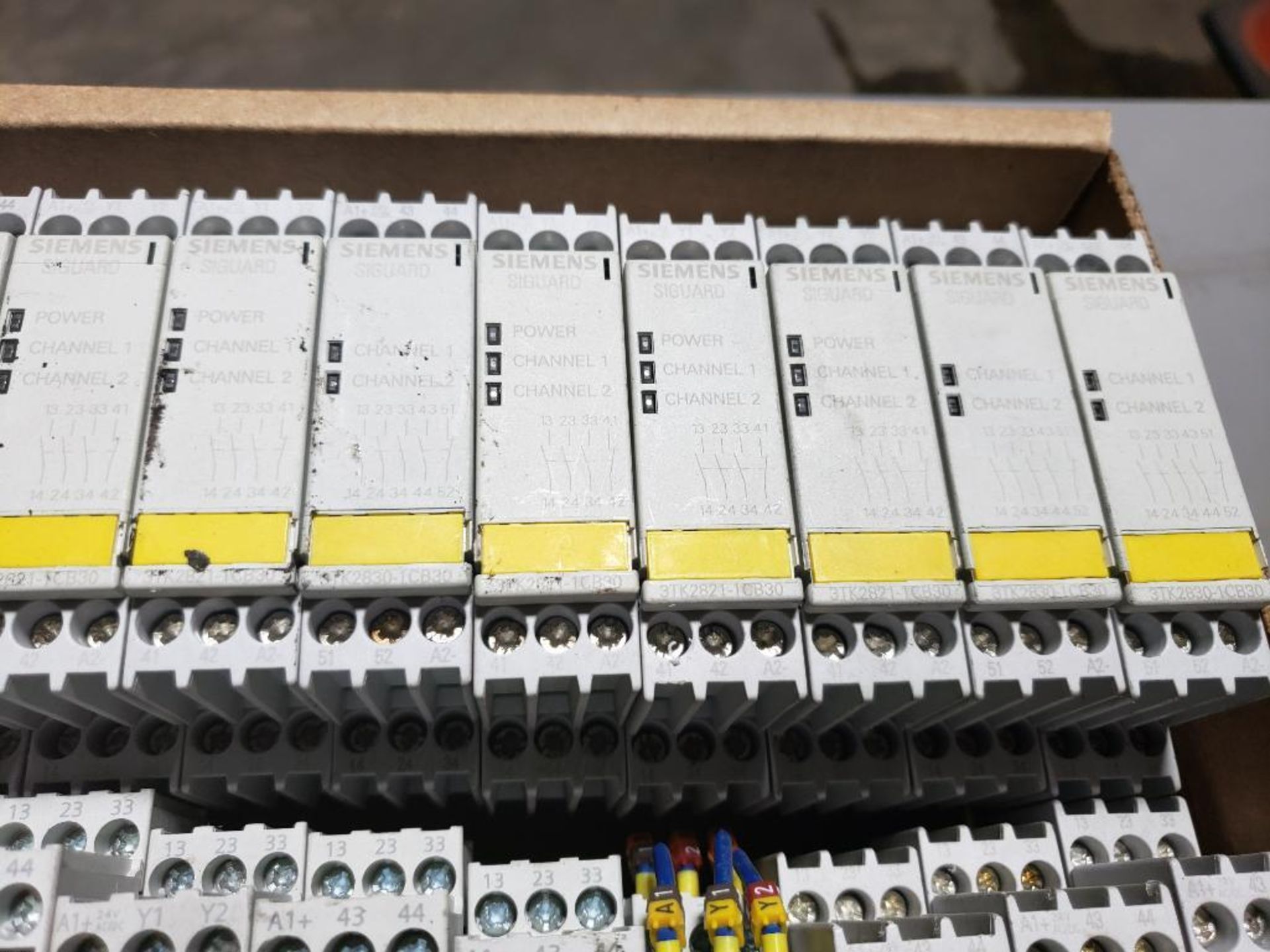 Large assortment of Siemens electrical. - Image 3 of 10