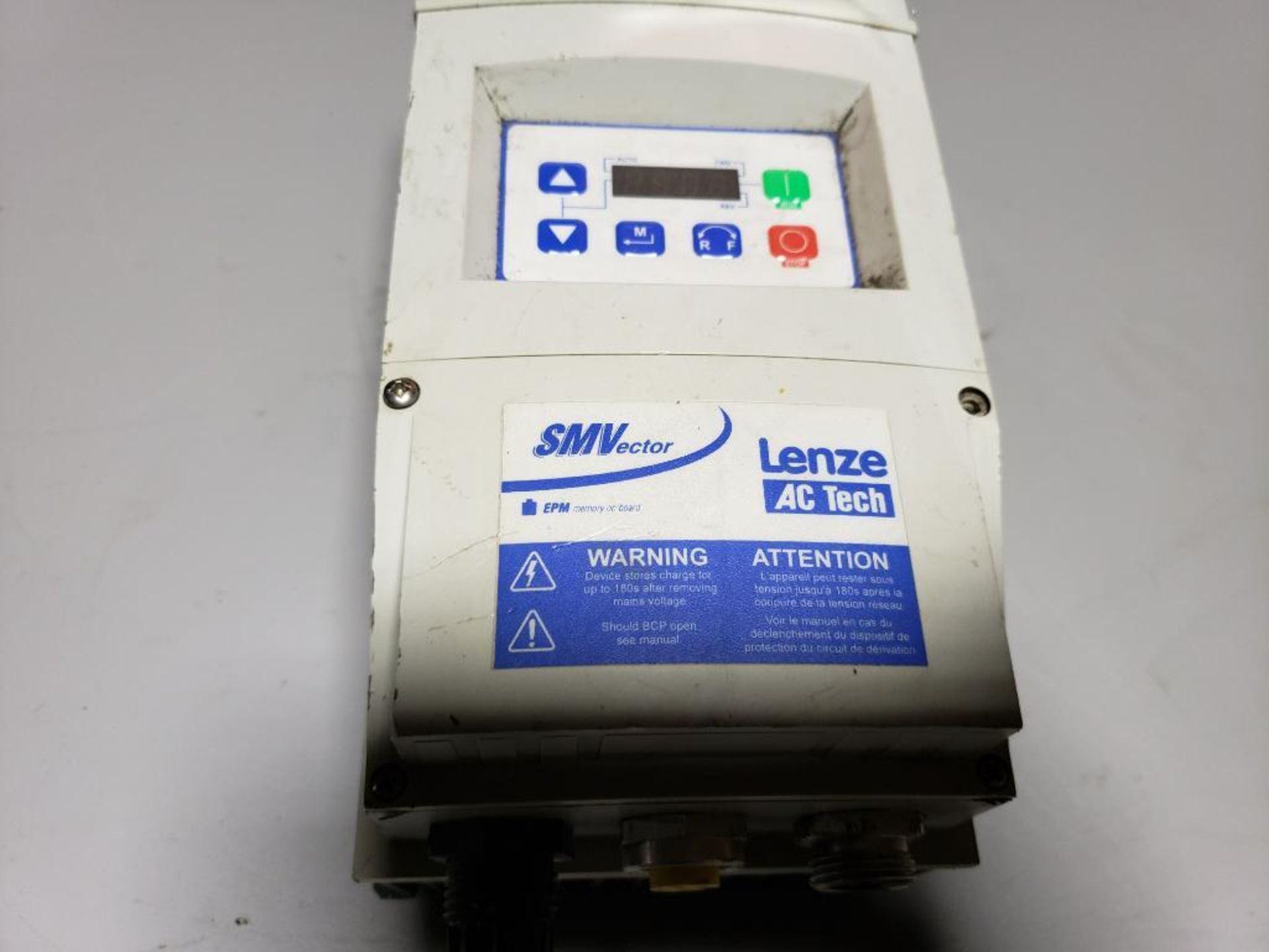 Lenze AC Tech SMVector drive. Part number ESV112N04TMC. - Image 2 of 4