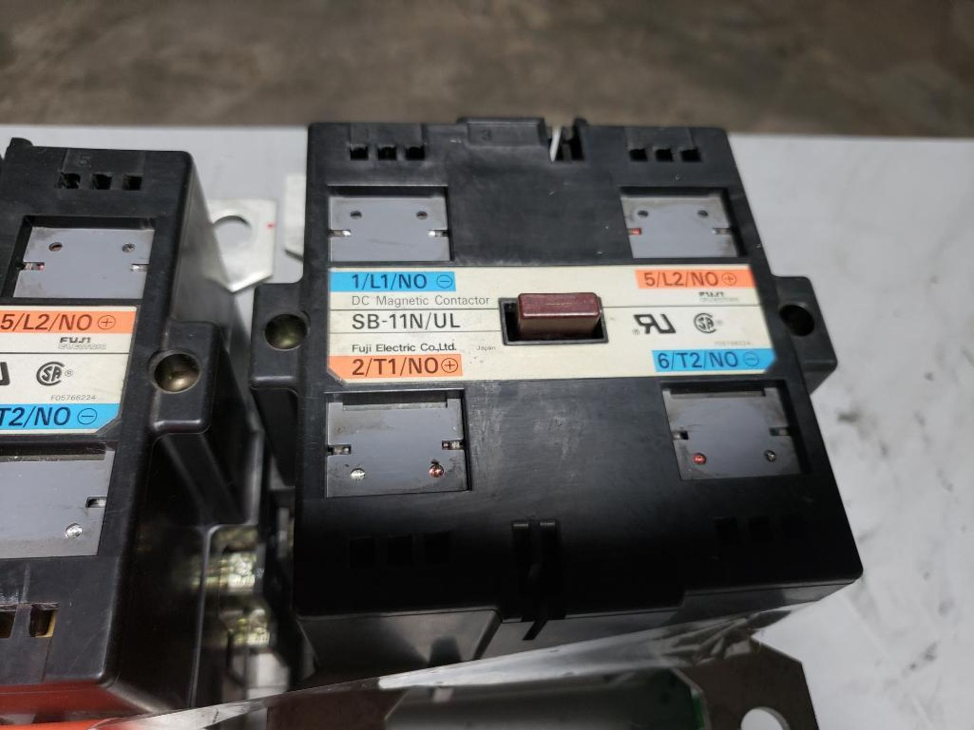 Qty 2 - Fuji contactor. Part number SB-11N. - Image 3 of 4