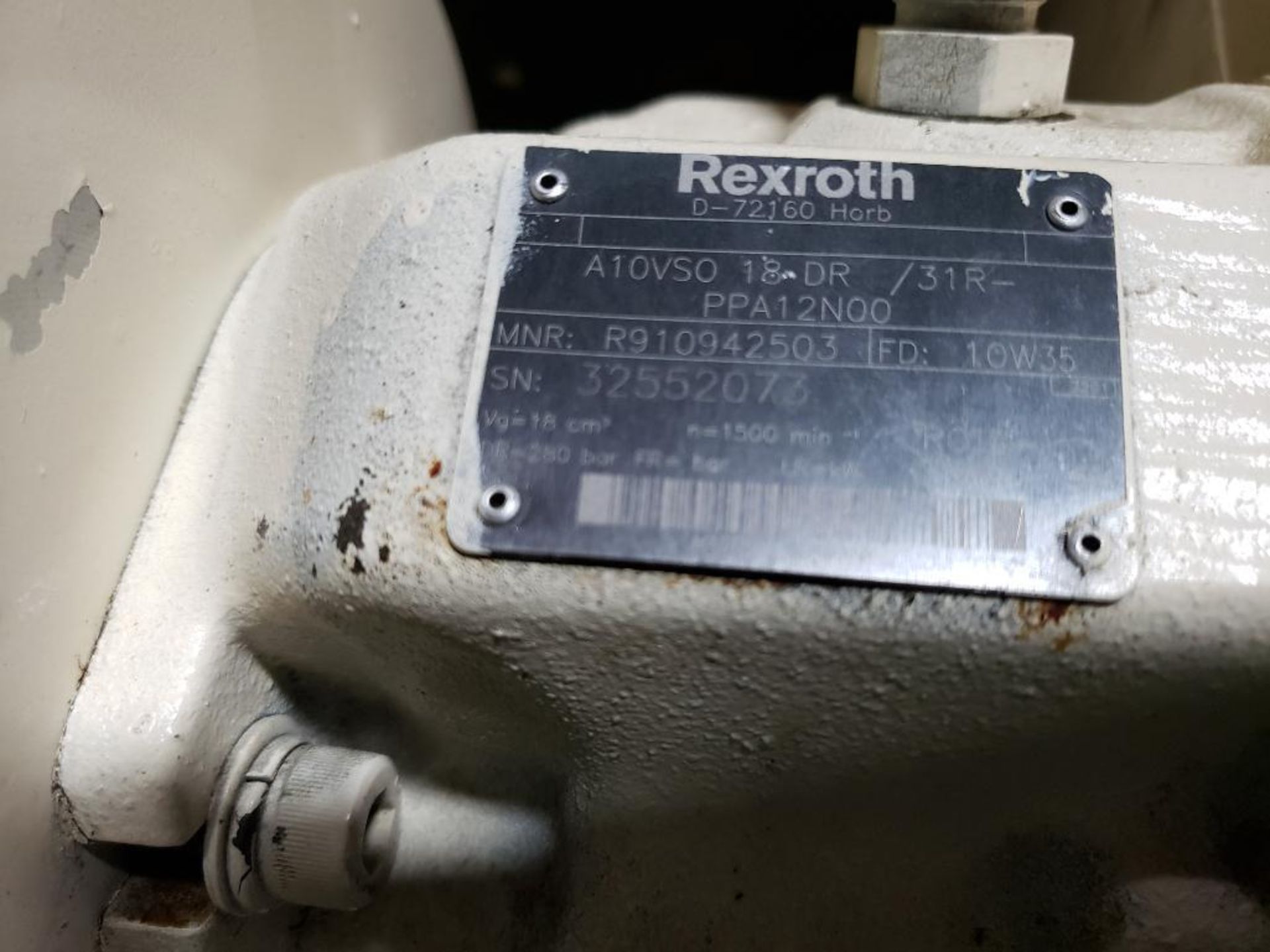 Rexroth pump assembly. A10VS0 18 DR / 31R-PPA12N00. - Image 2 of 4