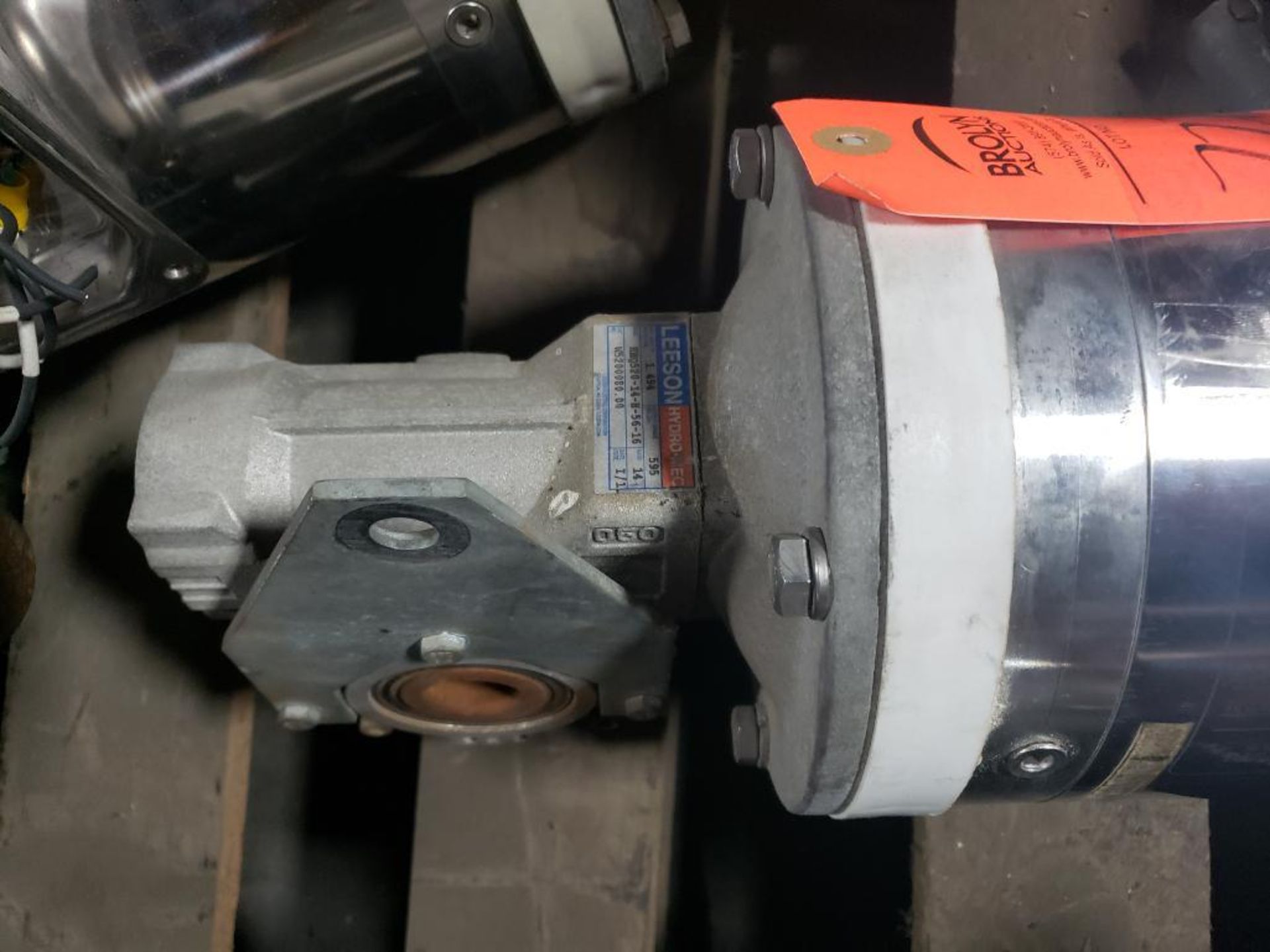 1/2hp Sterling Electric washdown motor with gearbox. 3ph 208-230/460v. 1730rpm. 56C frame. - Image 7 of 8