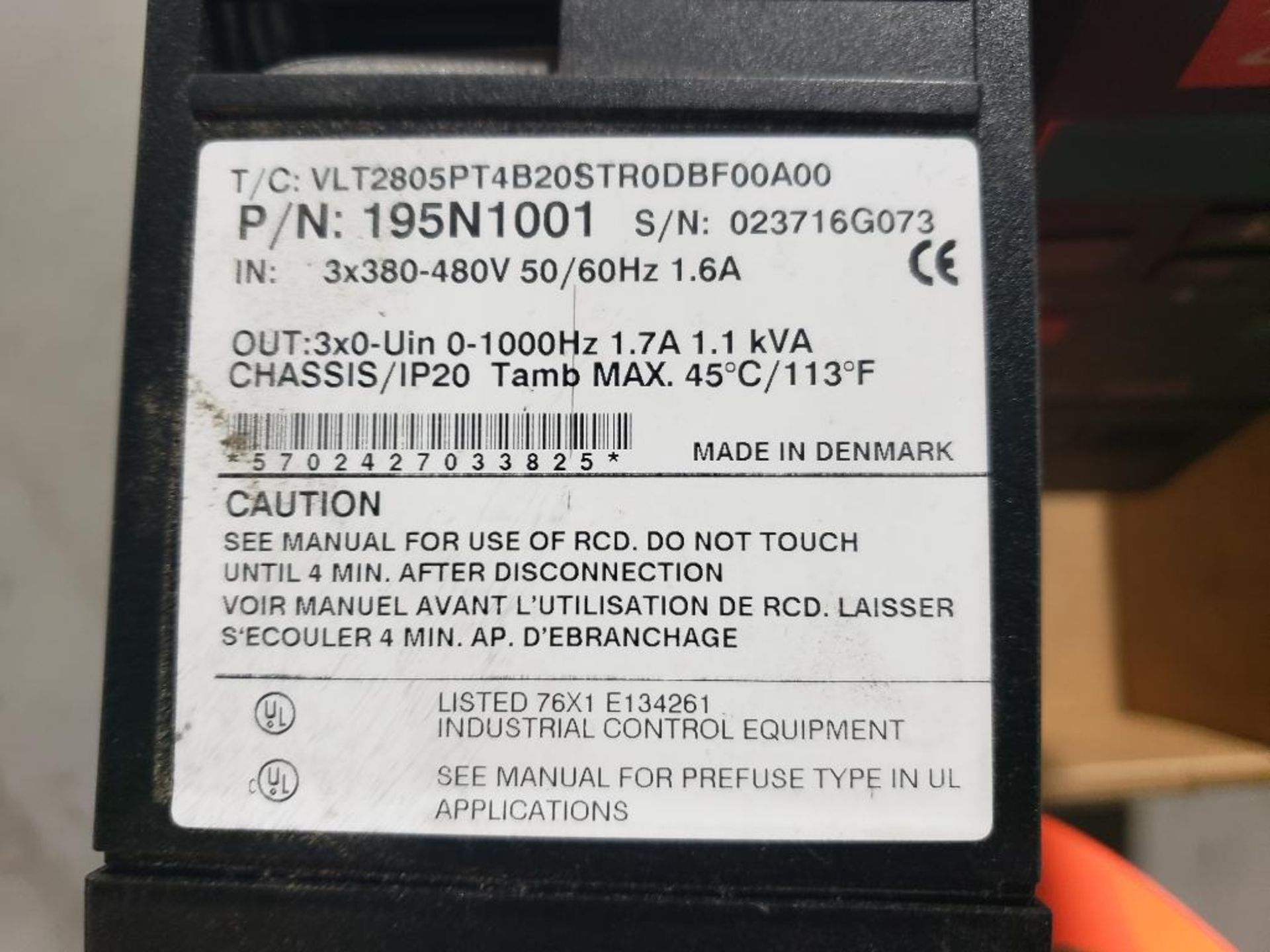 Qty 2 - Danfoss VLT-2800 frequency converter p/n: 195N1001. - Image 4 of 4