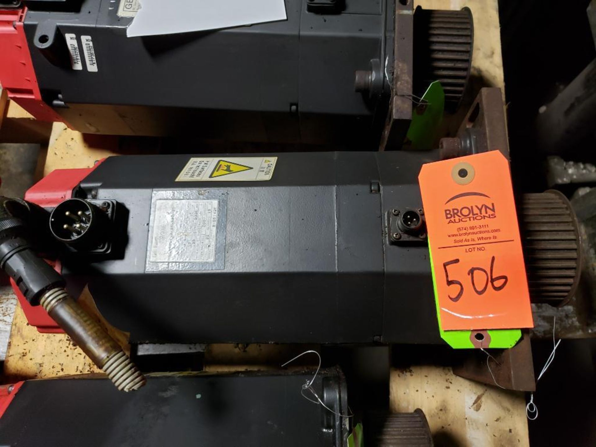 3.8kW GE Fanuc AC servo motor. A06B-0147-B176. 157V, 15AMP, 133Hz, 2000RPM.