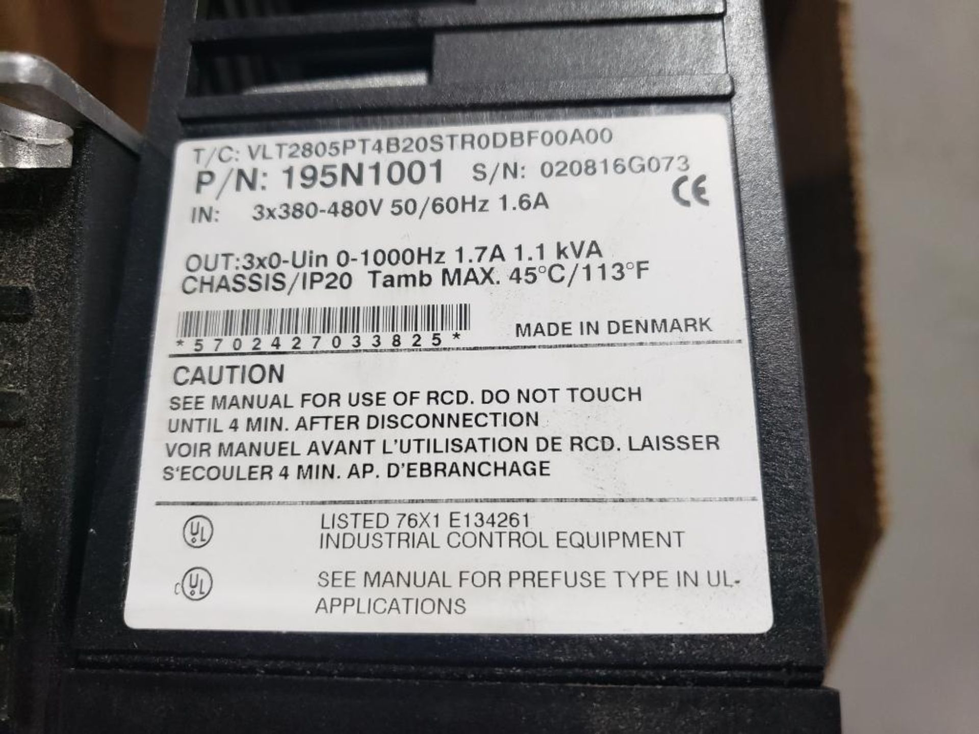 Qty 2 - Danfoss VLT-2800 frequency converter p/n: 195N1001. - Image 3 of 4