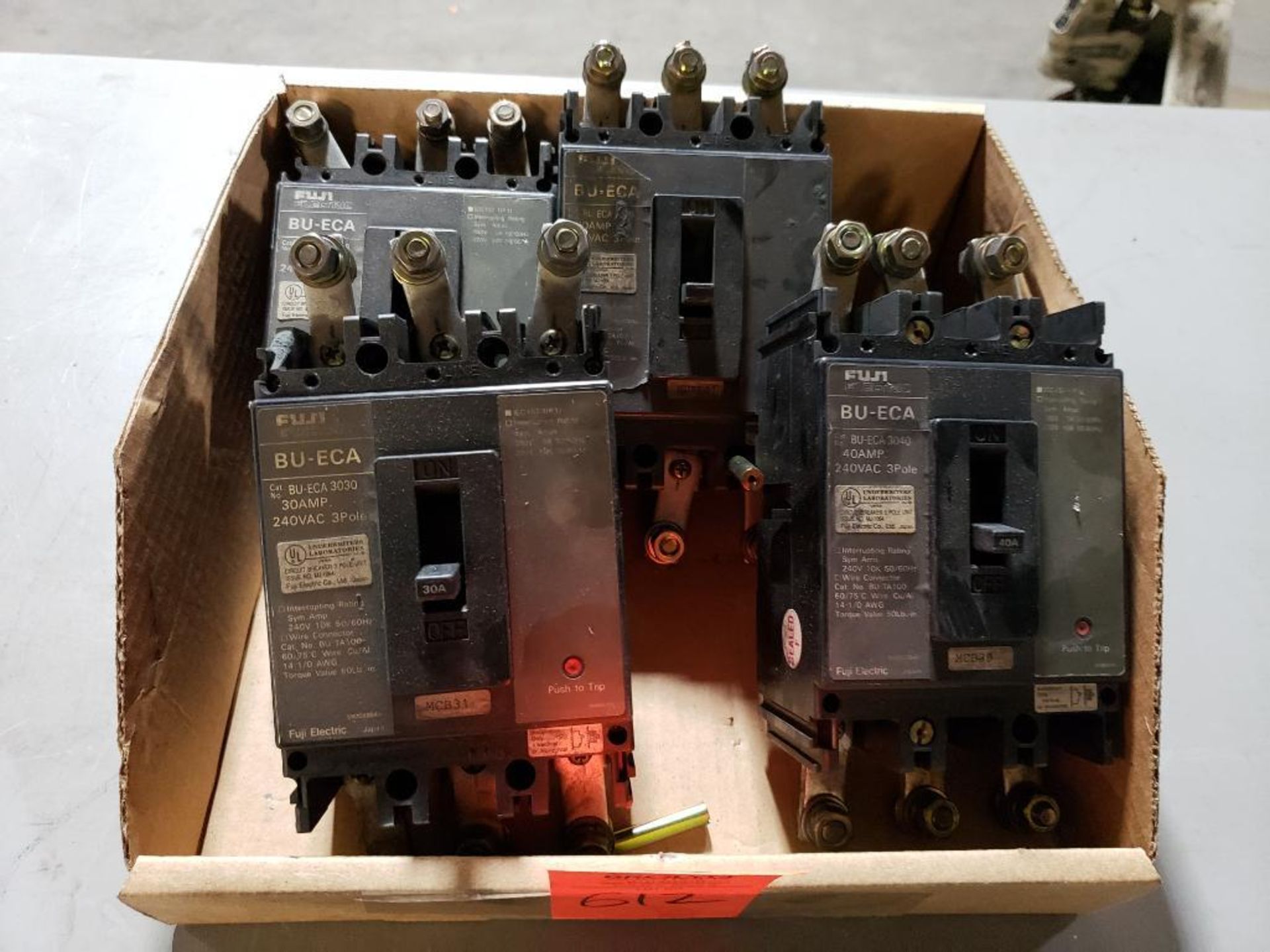 Qty 4 - Assorted Fuji circuit breakers.