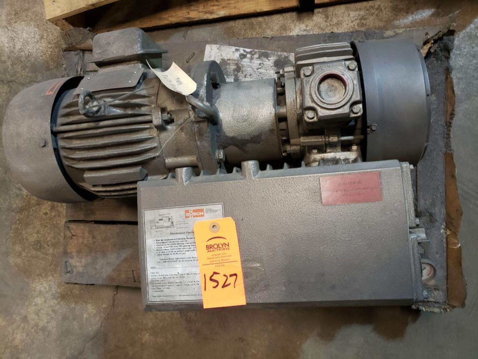 3hp Busch vacuum pump. Toshiba motor. Busch MDSJ006. - Image 6 of 6