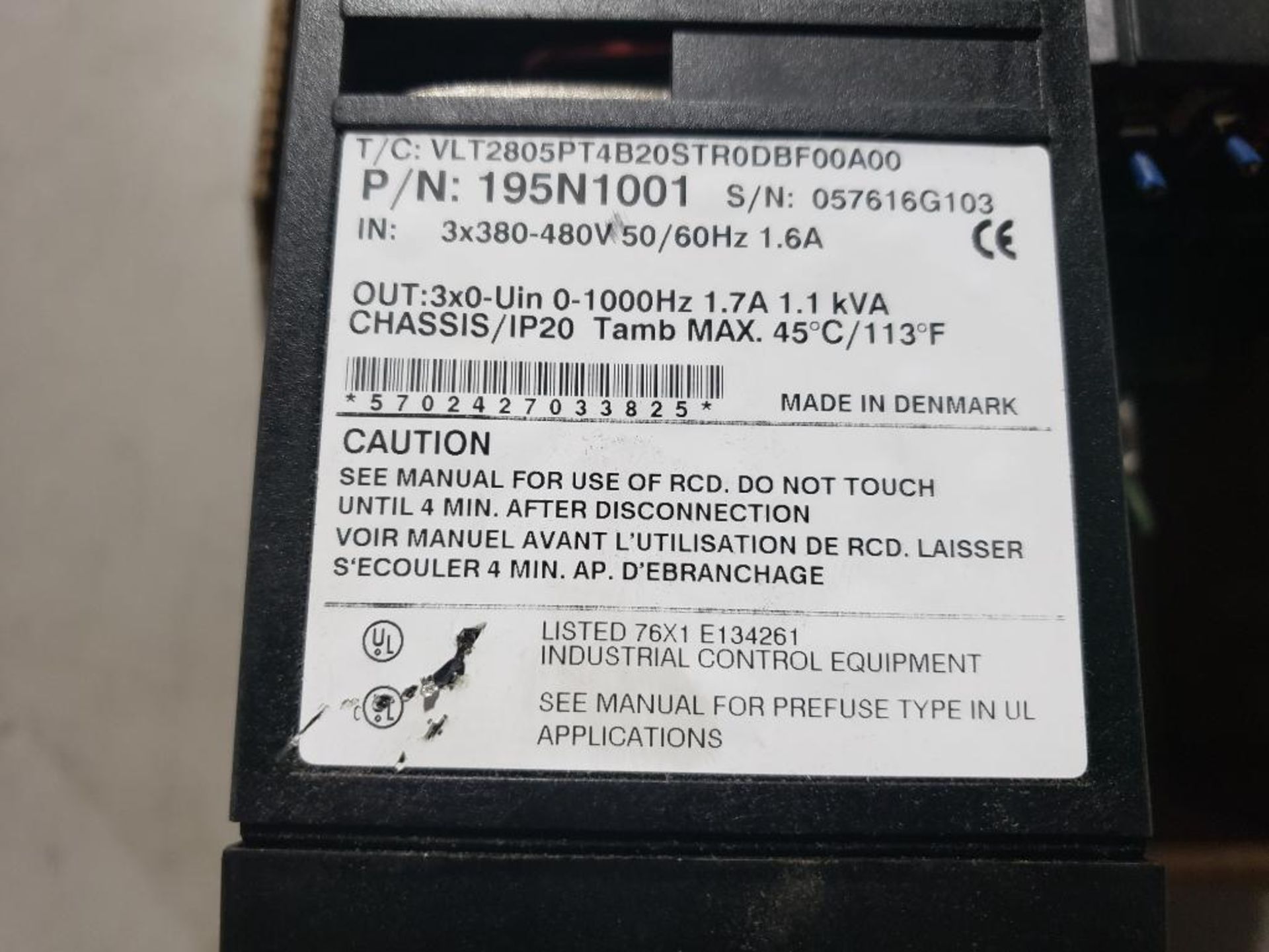 Qty 2 - Danfoss VLT-2800 frequency converter p/n: 195N1001. - Image 3 of 4