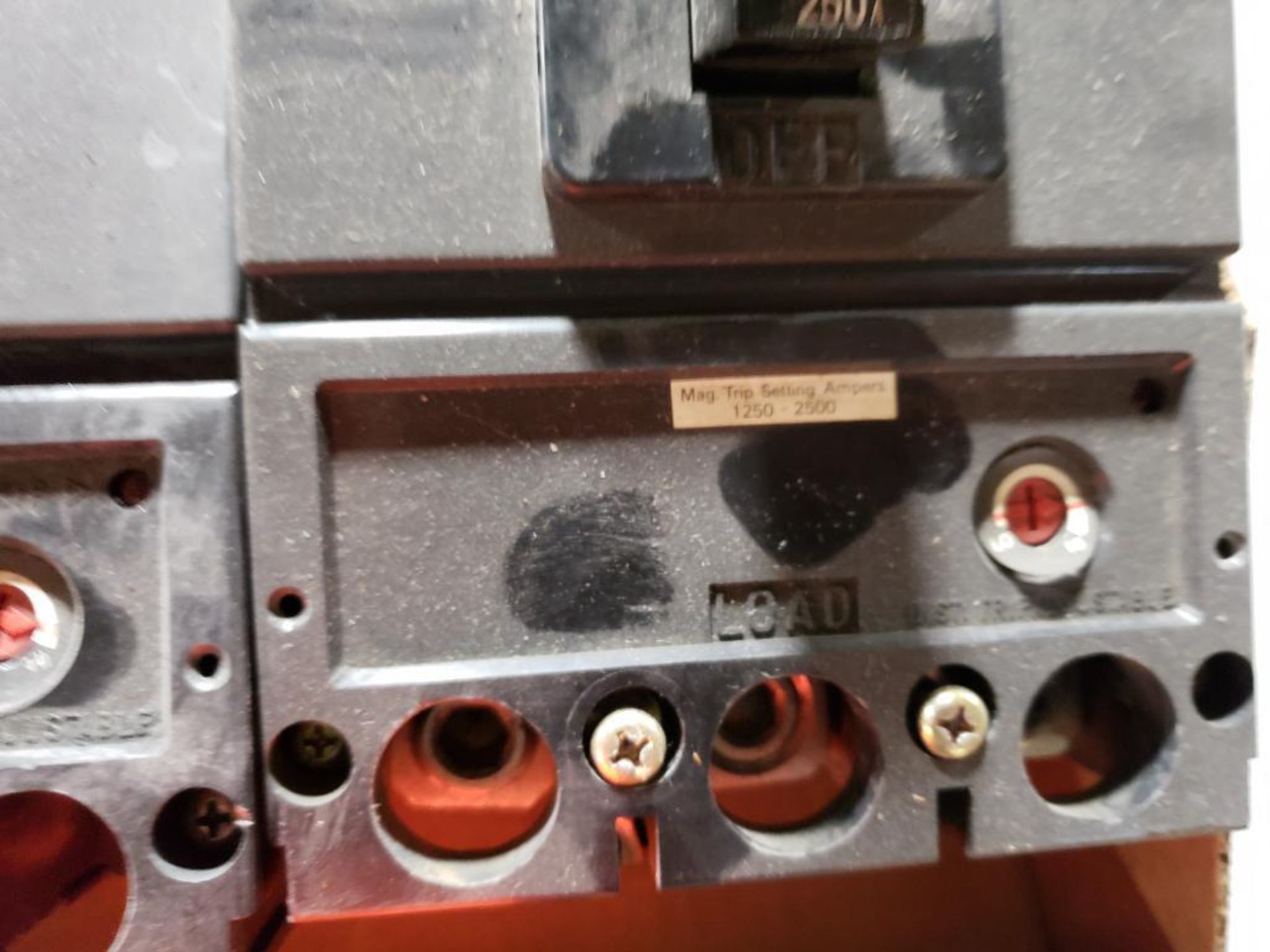 Qty 2 - Fuji Electric circuit breaker. - Image 5 of 6