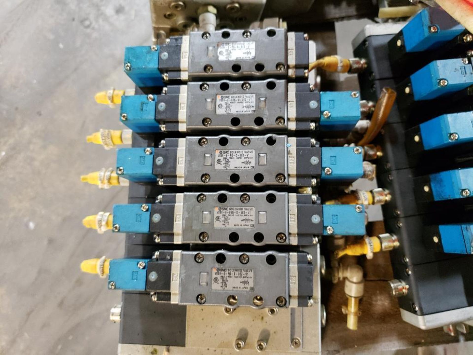 Qty 6 - SMC pneumatic valve assembly. - Image 5 of 9