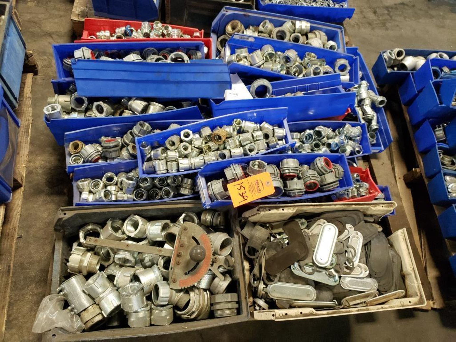Pallet large assortment of electrical fittings and hardware.