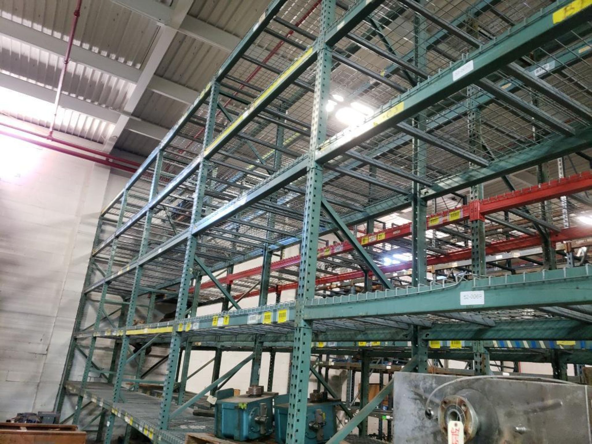 (6) sections of pallet racking. (7) 18ft 6in height uprights, 40in depth. (50) 96in cross bars. - Image 2 of 7