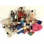 Collection of assorted small collector’s dolls, including bridal figures and similar (a lot)