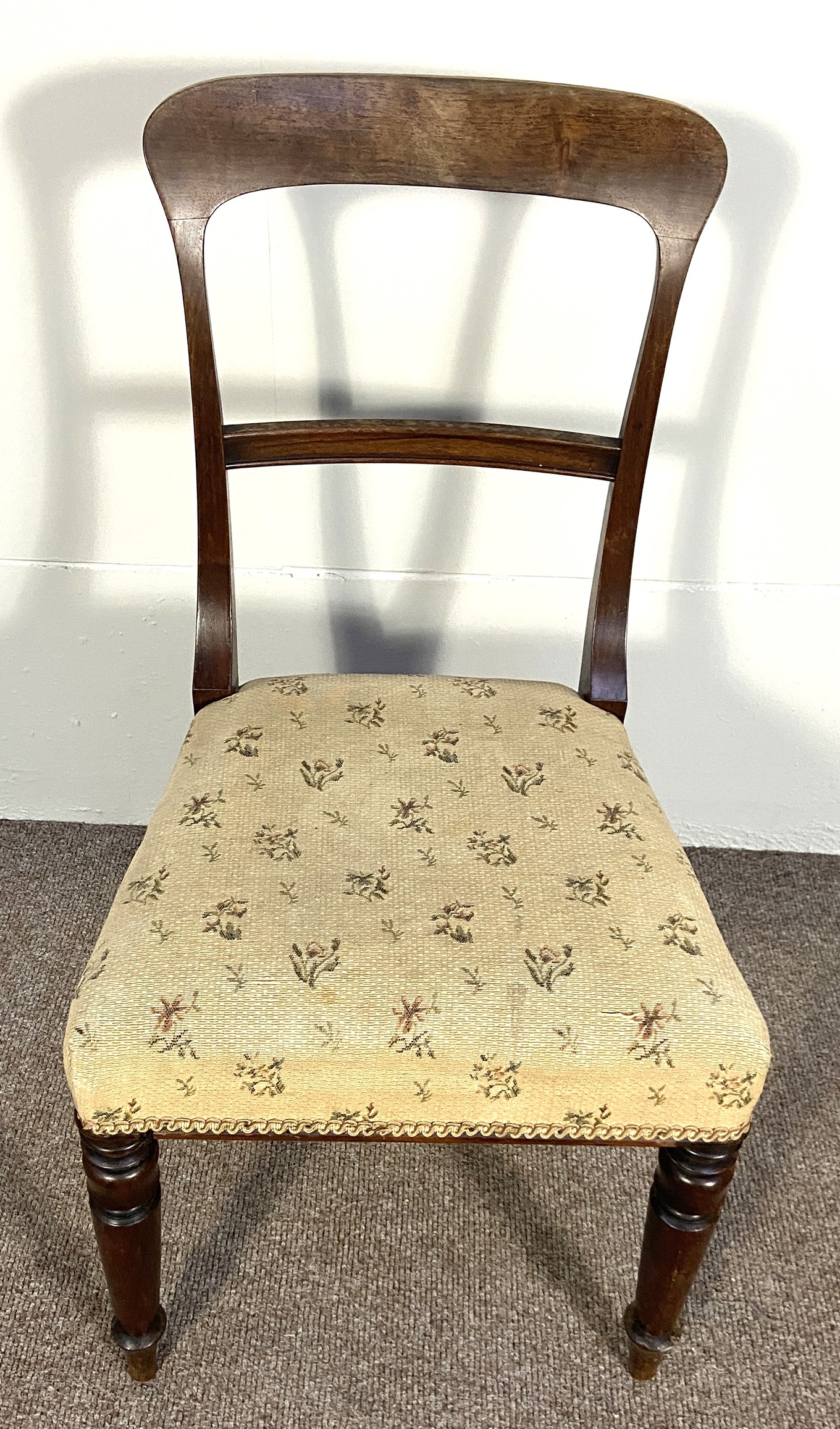 A pair of 19th century mahogany framed dining chairs, and a small salon chair with carved back (3) - Image 7 of 12