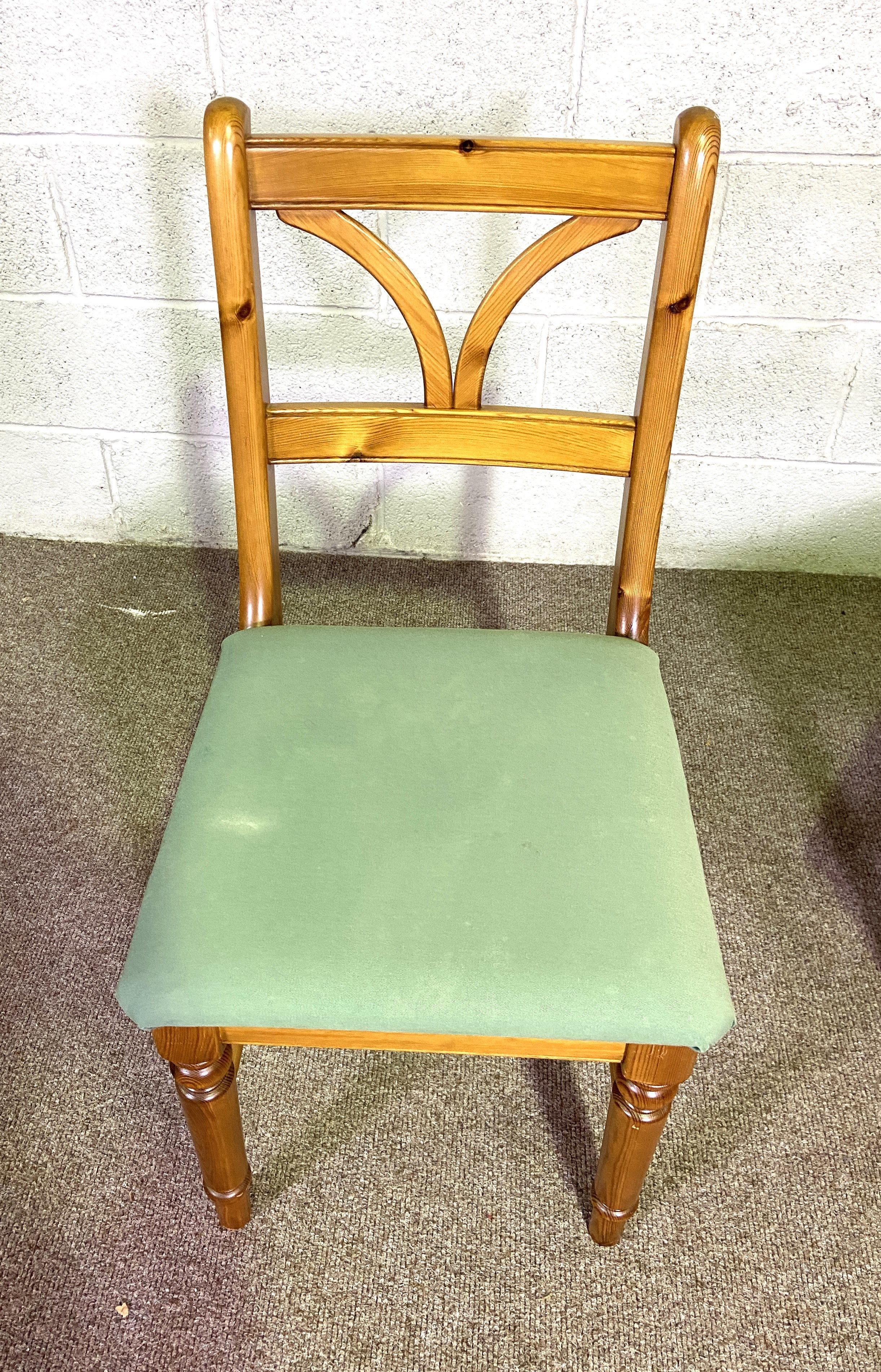 Assorted chairs, including a comfortable Bamboo conservatory armchair; three assorted kitchen chairs - Image 2 of 9