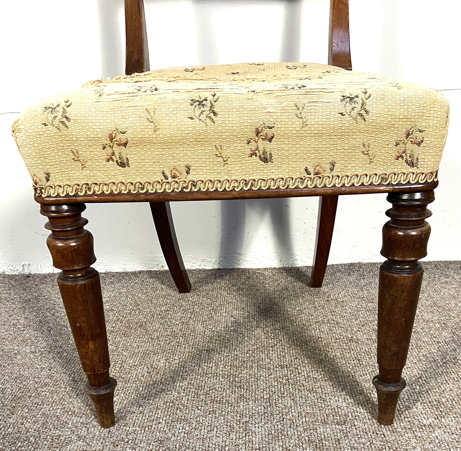 A pair of 19th century mahogany framed dining chairs, and a small salon chair with carved back (3) - Image 4 of 12