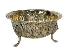 An Irish George III silver sugar bowl, hallmarked Dublin, maker James Whithorne? (I.W), , no date