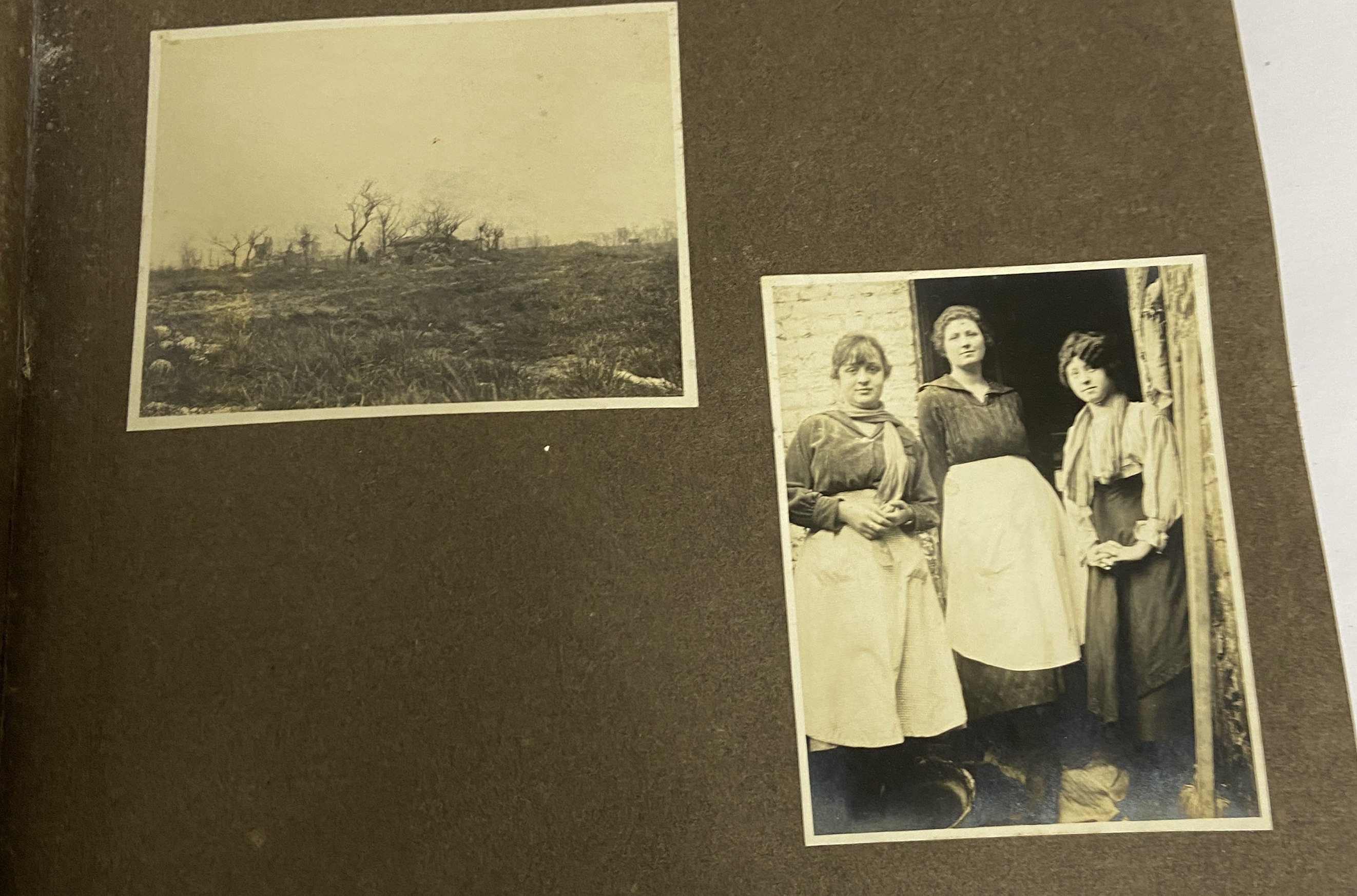 FIRST WORLD WAR ARCHIVE: A fascinating and important private archive of photographs, war time - Image 10 of 30