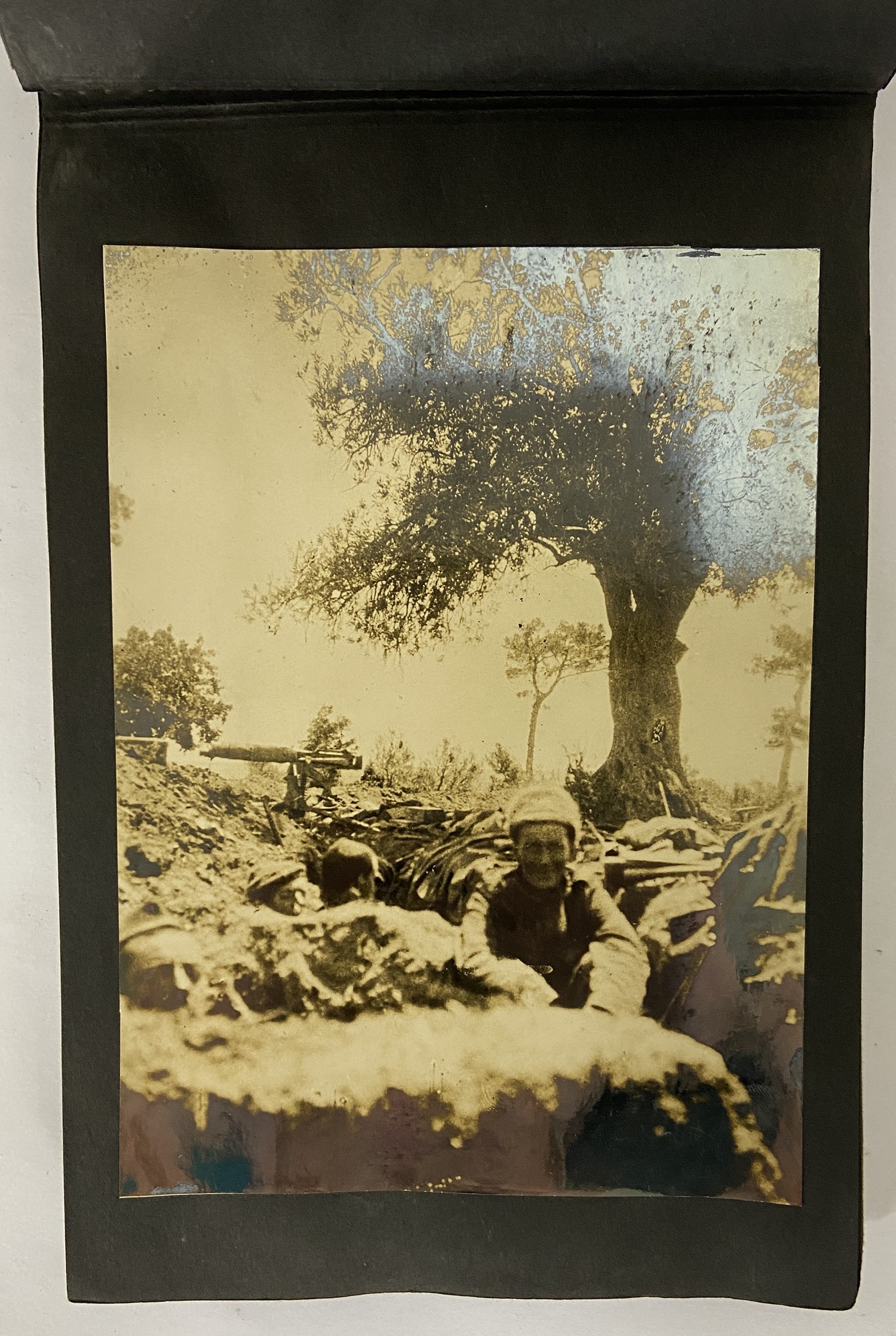 FIRST WORLD WAR ARCHIVE: A fascinating and important private archive of photographs, war time - Image 5 of 30