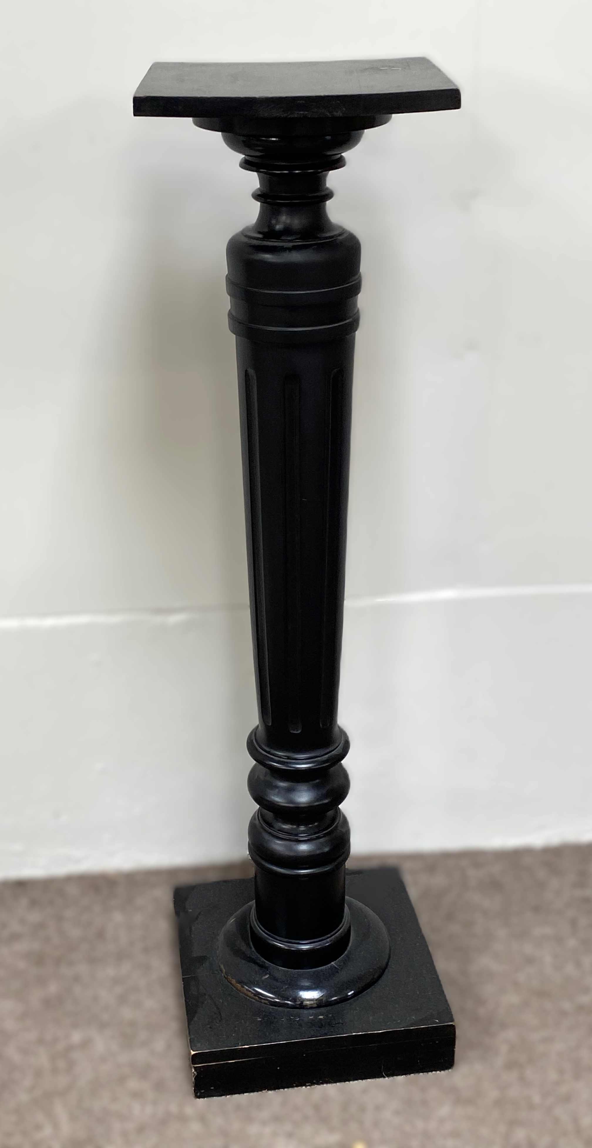 A Victorian style five tier corner whatnot; together with a painted standard lamp, an ebonized - Image 4 of 5