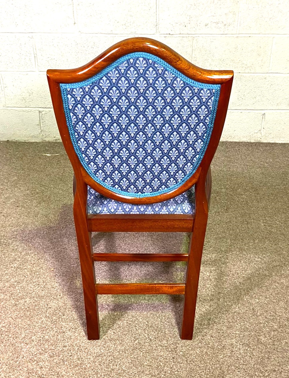 Assorted chairs, including a comfortable Bamboo conservatory armchair; three assorted kitchen chairs - Image 8 of 9